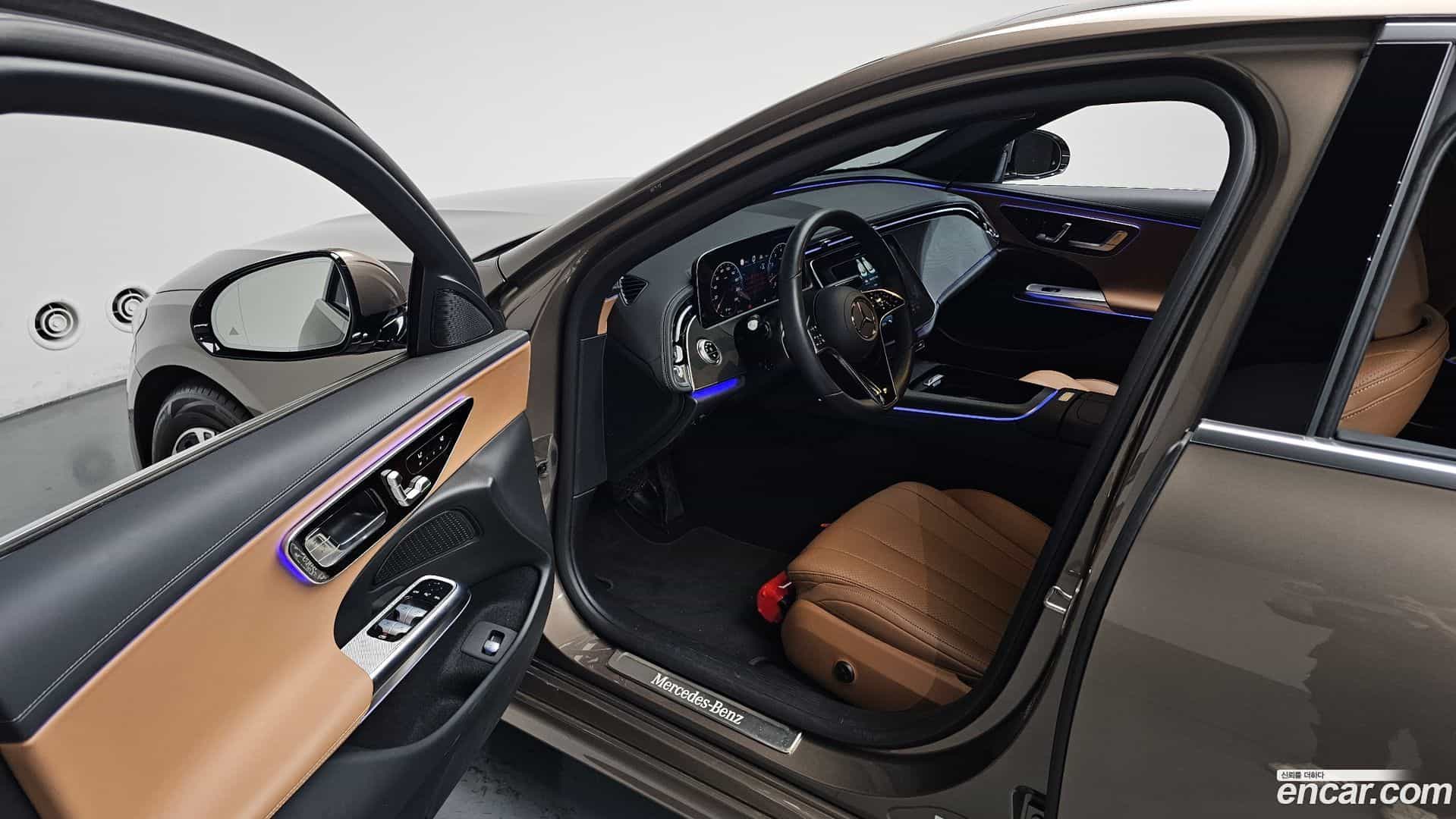 E-Class Mercedes-Benz 2025.6-INNER-010