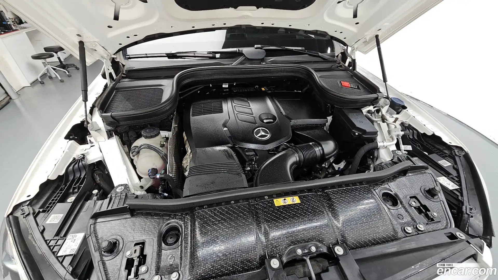 GLE-Class Mercedes-Benz 2022.5-OUTER-006
