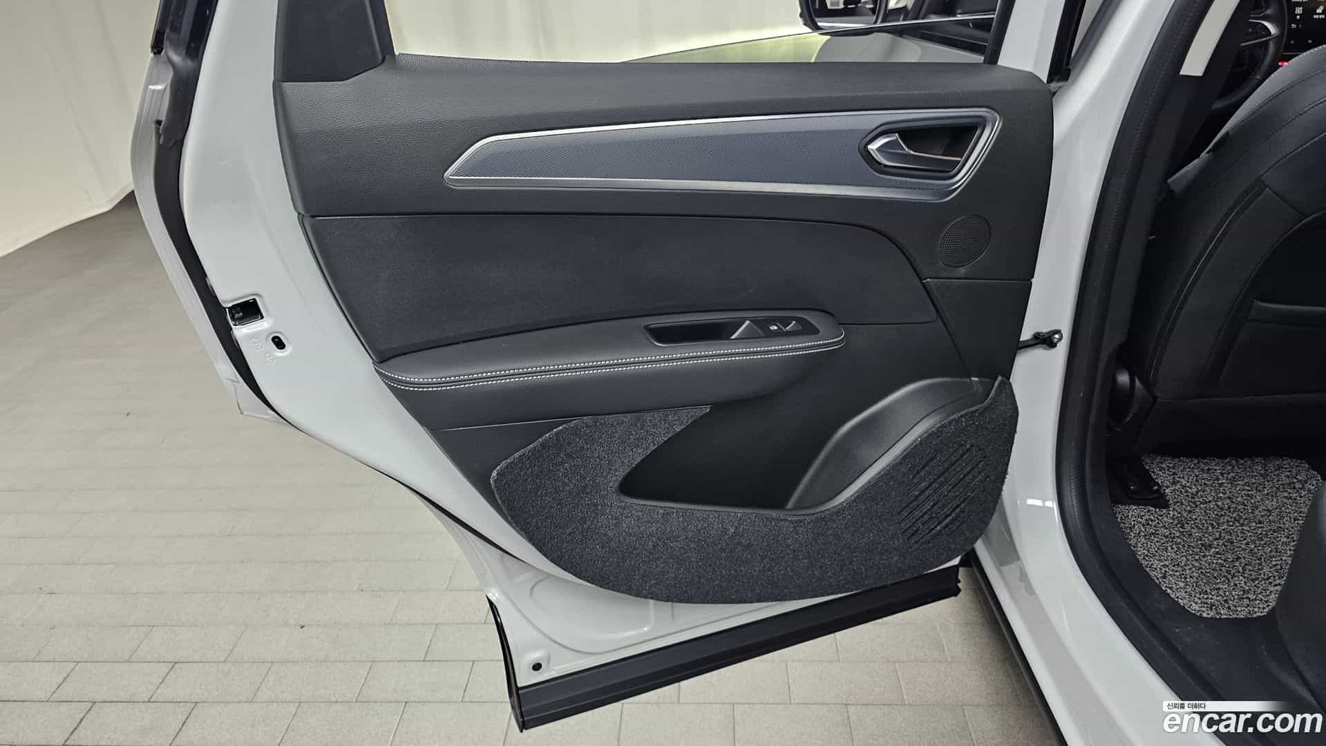 XM3 Renault Korea 2022.6-INNER-035