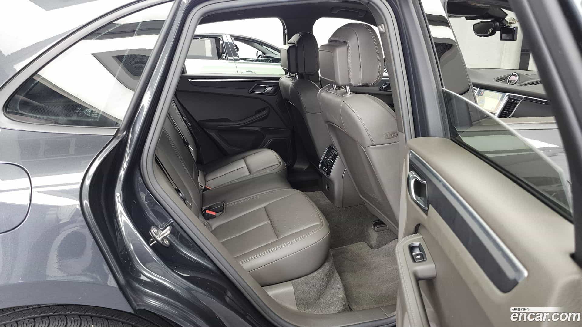 Macan Porsche 2018.5-OPTION-016