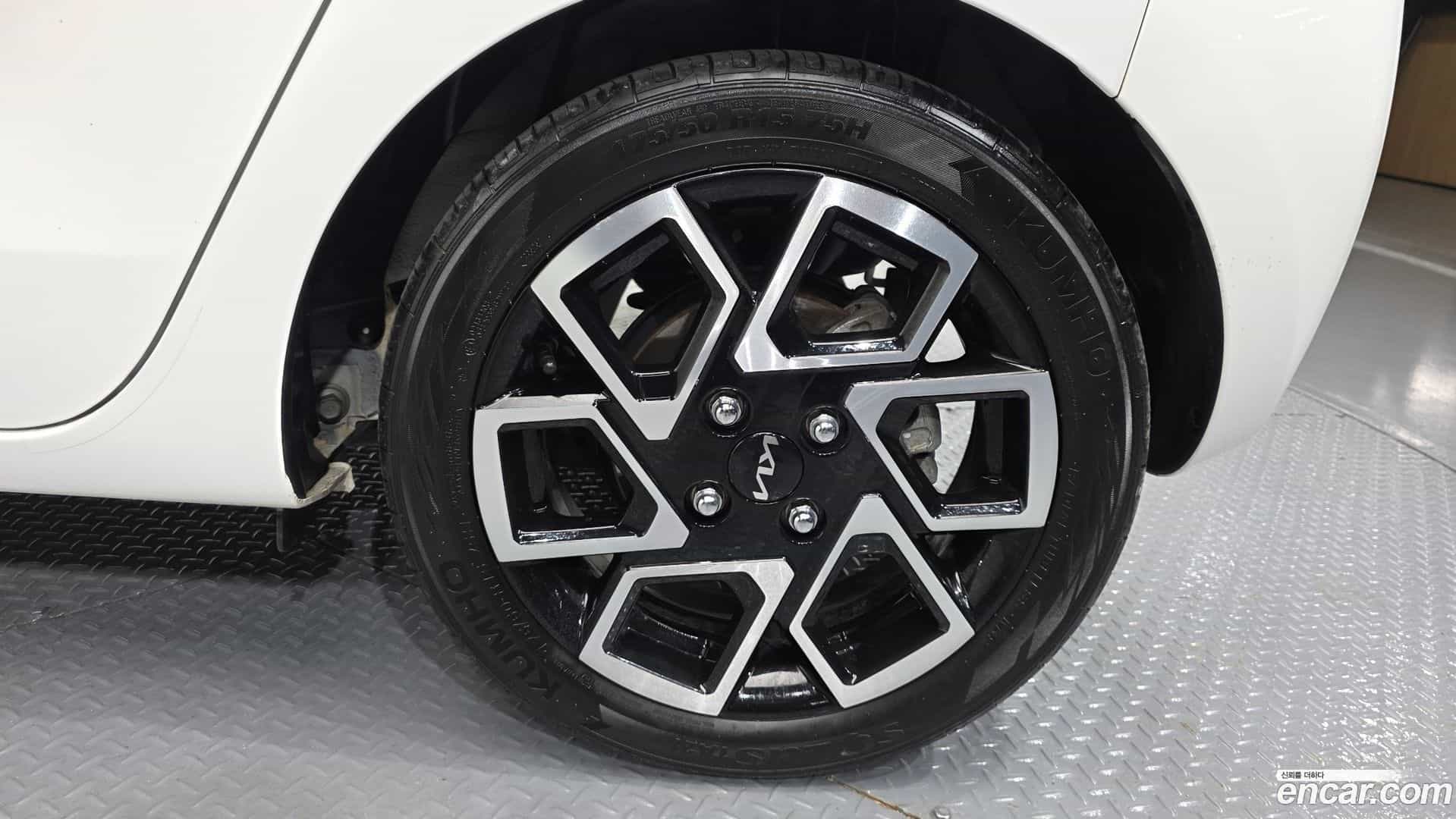 RAY Kia 2024.0-OUTER-031