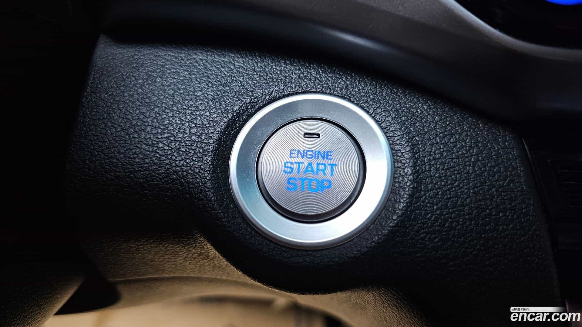 AVANTE Hyundai 2020.0-OPTION-023
