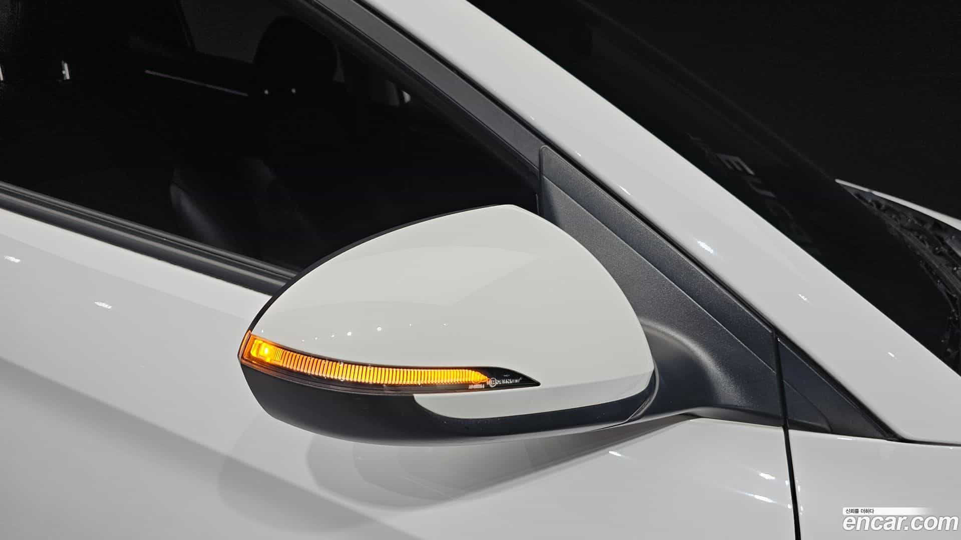 AVANTE Hyundai 2020.0-OPTION-024