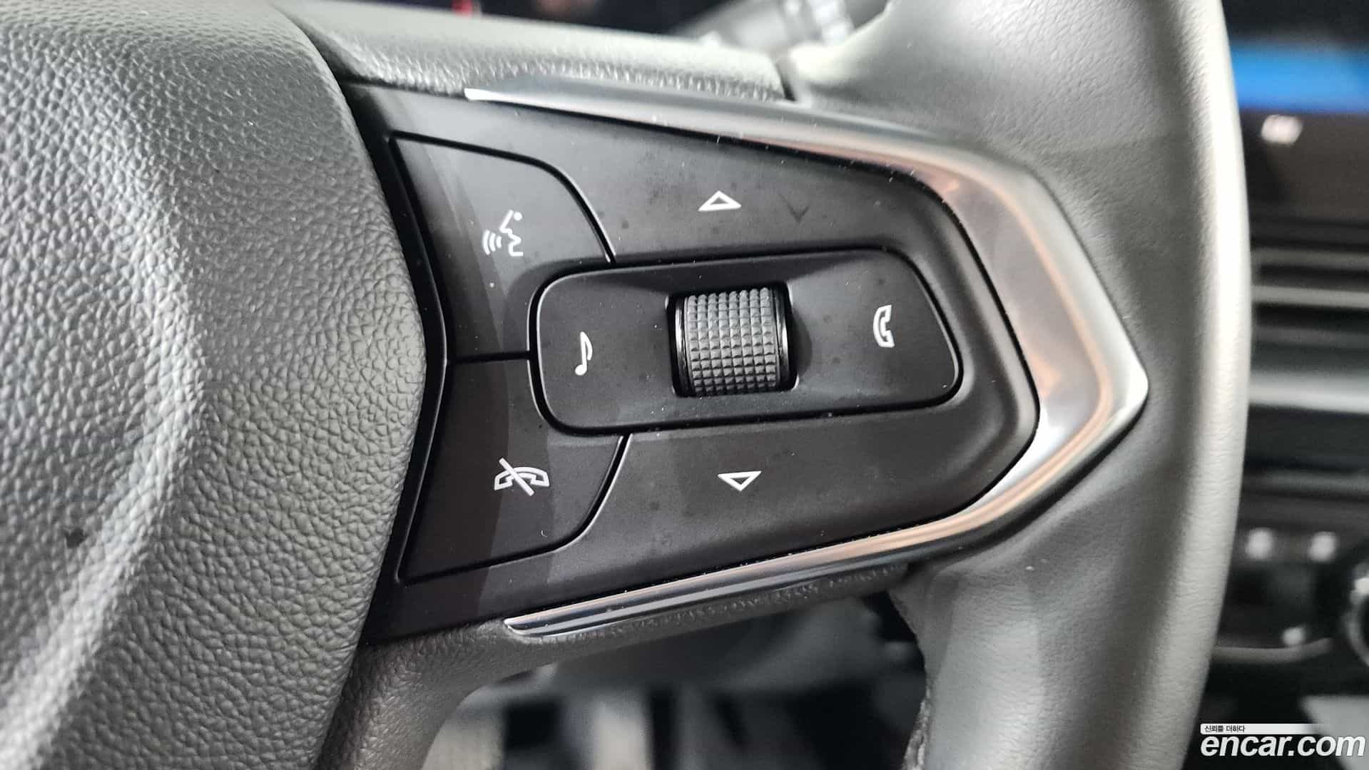 Trax Chevrolet 2024.3-OPTION-019