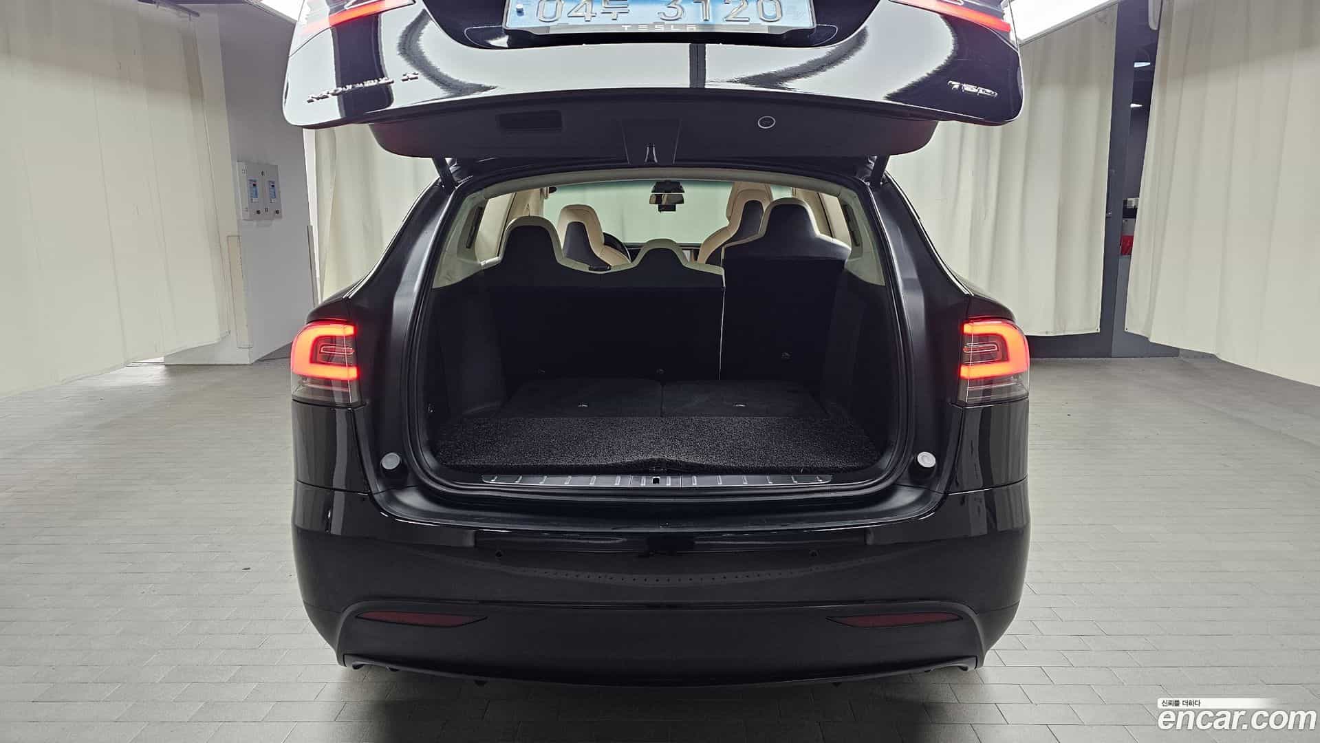 Model X Tesla 2019.8-OPTION-024