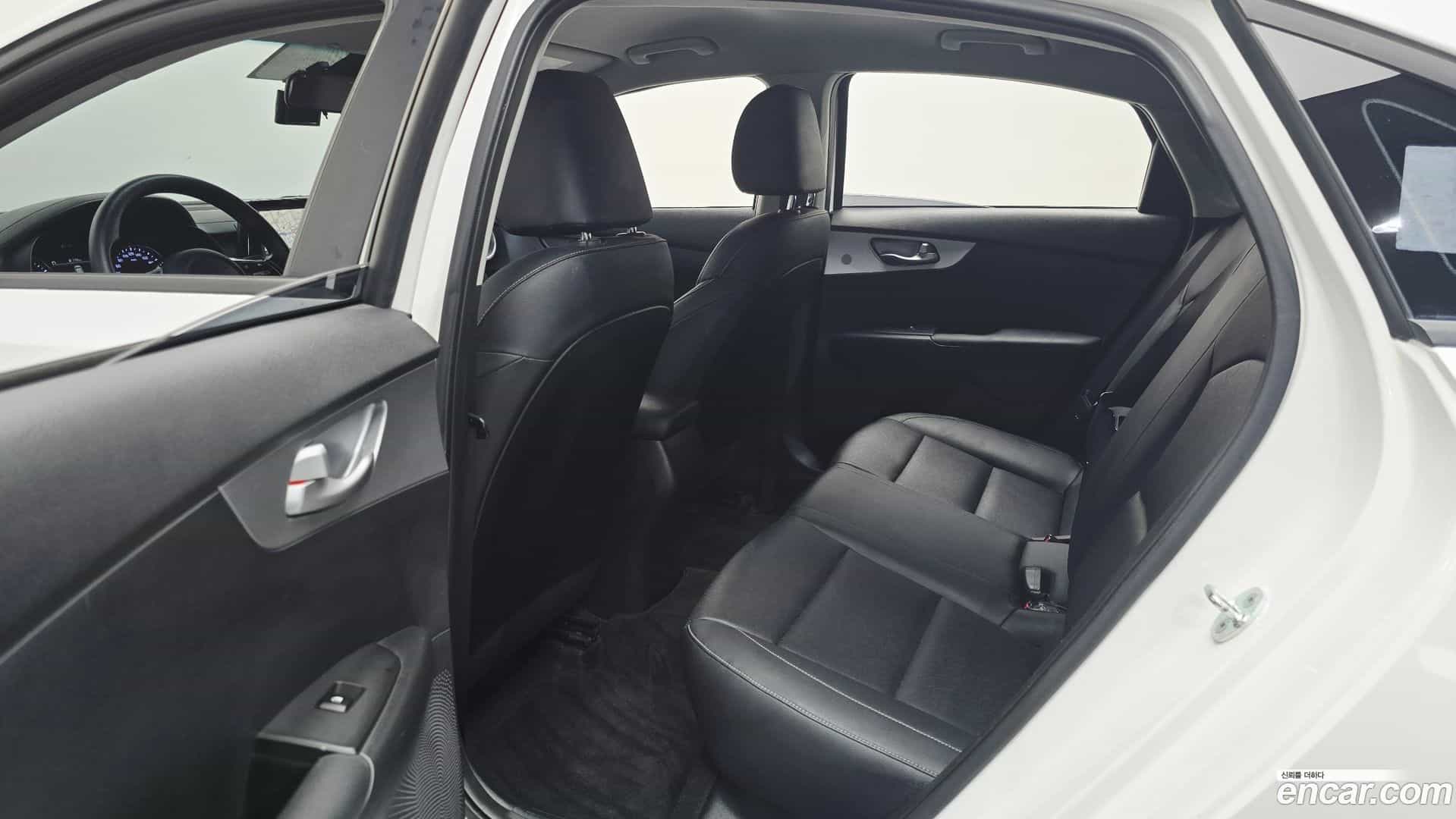 K3 Kia 2022.3-OPTION-015