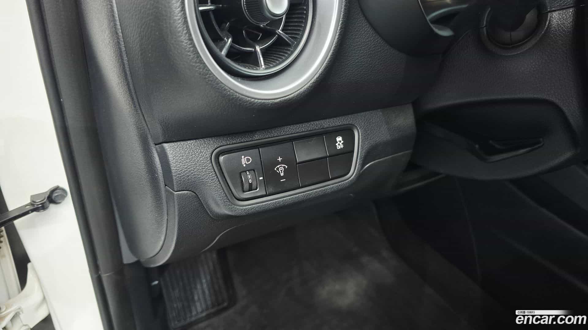 K3 Kia 2022.3-OPTION-020