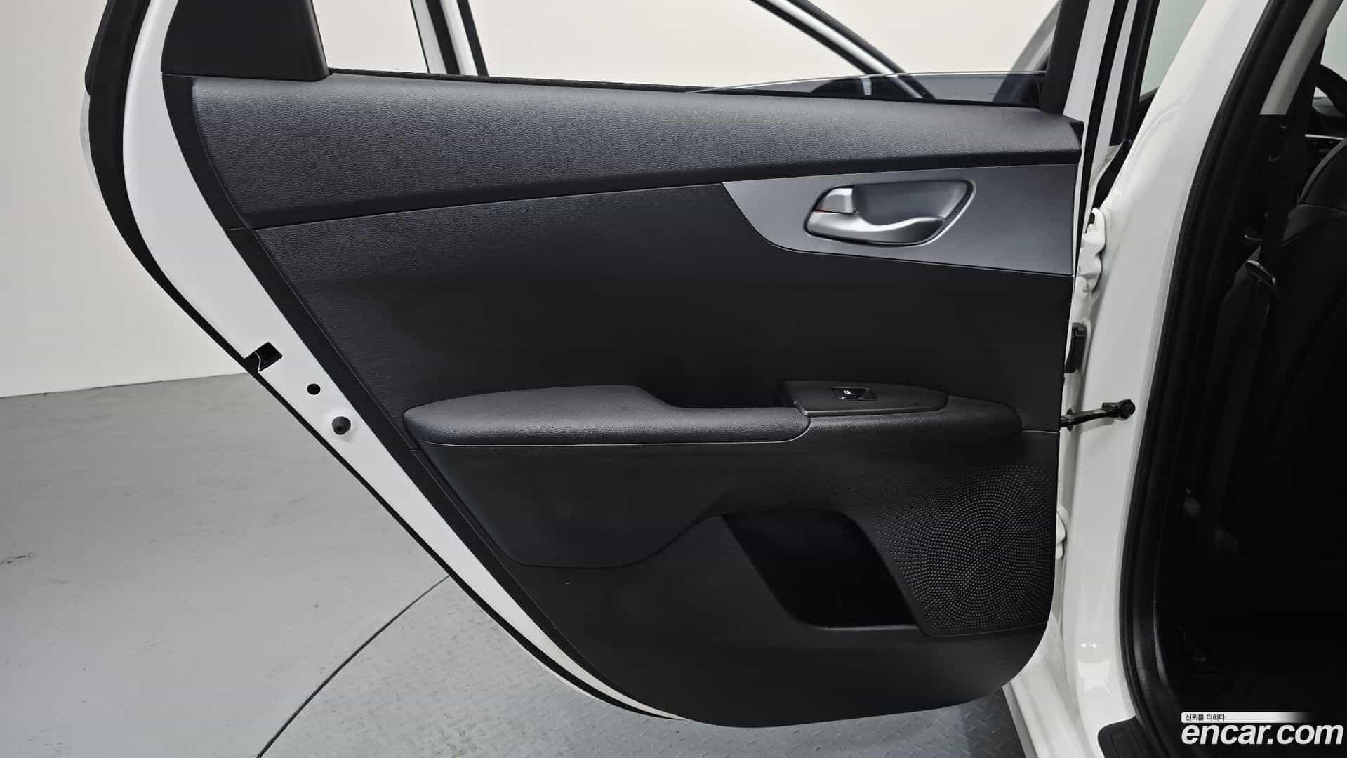 K3 Kia 2022.3-INNER-035