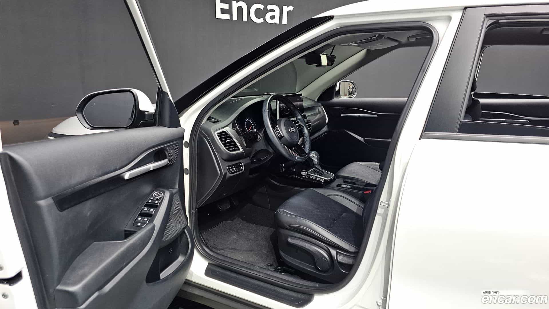 Seltos Kia 2021.4-INNER-010