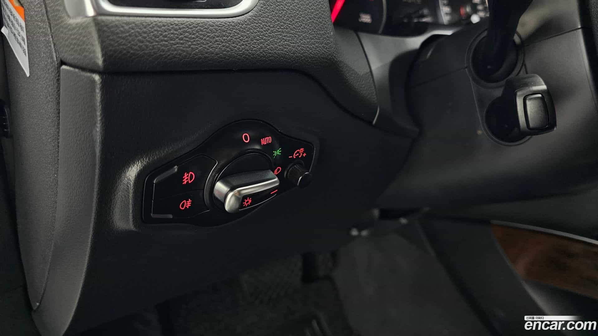 Q5 Audi 2015.0-OPTION-024