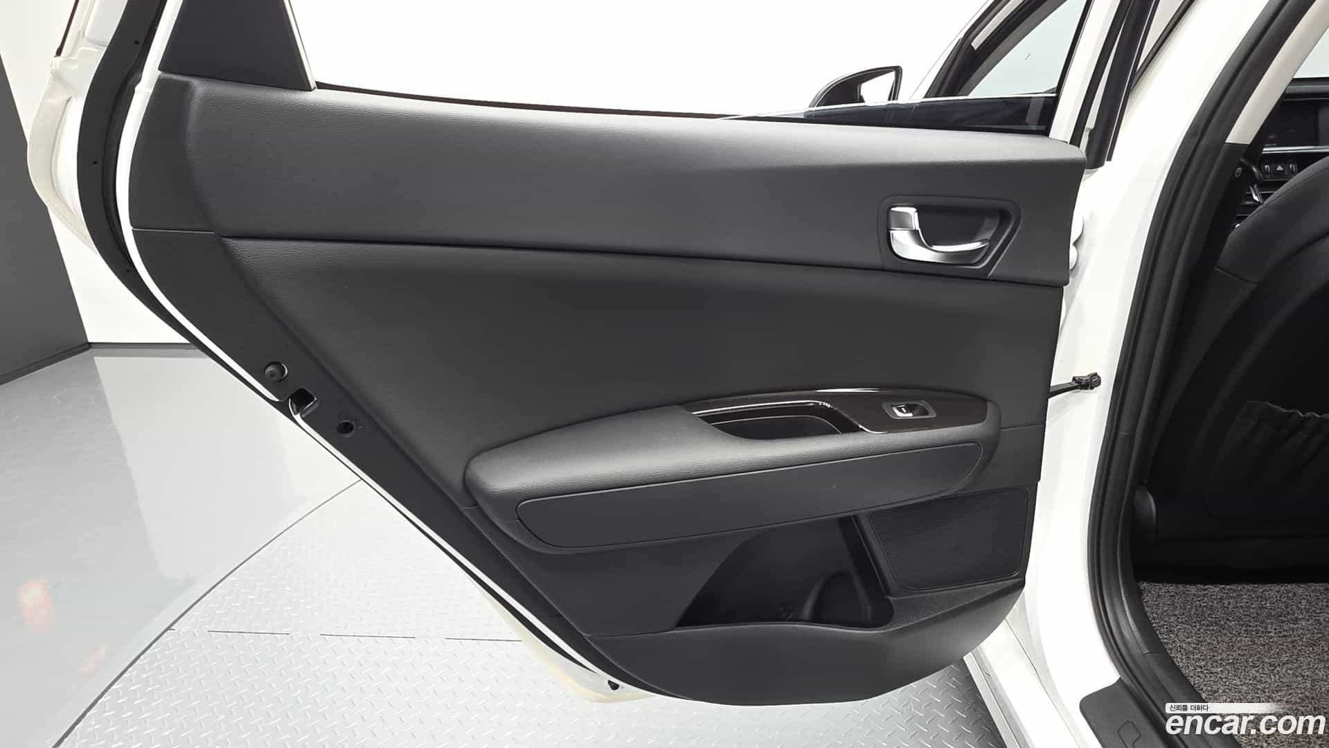 K5 Kia 2018.11-INNER-035