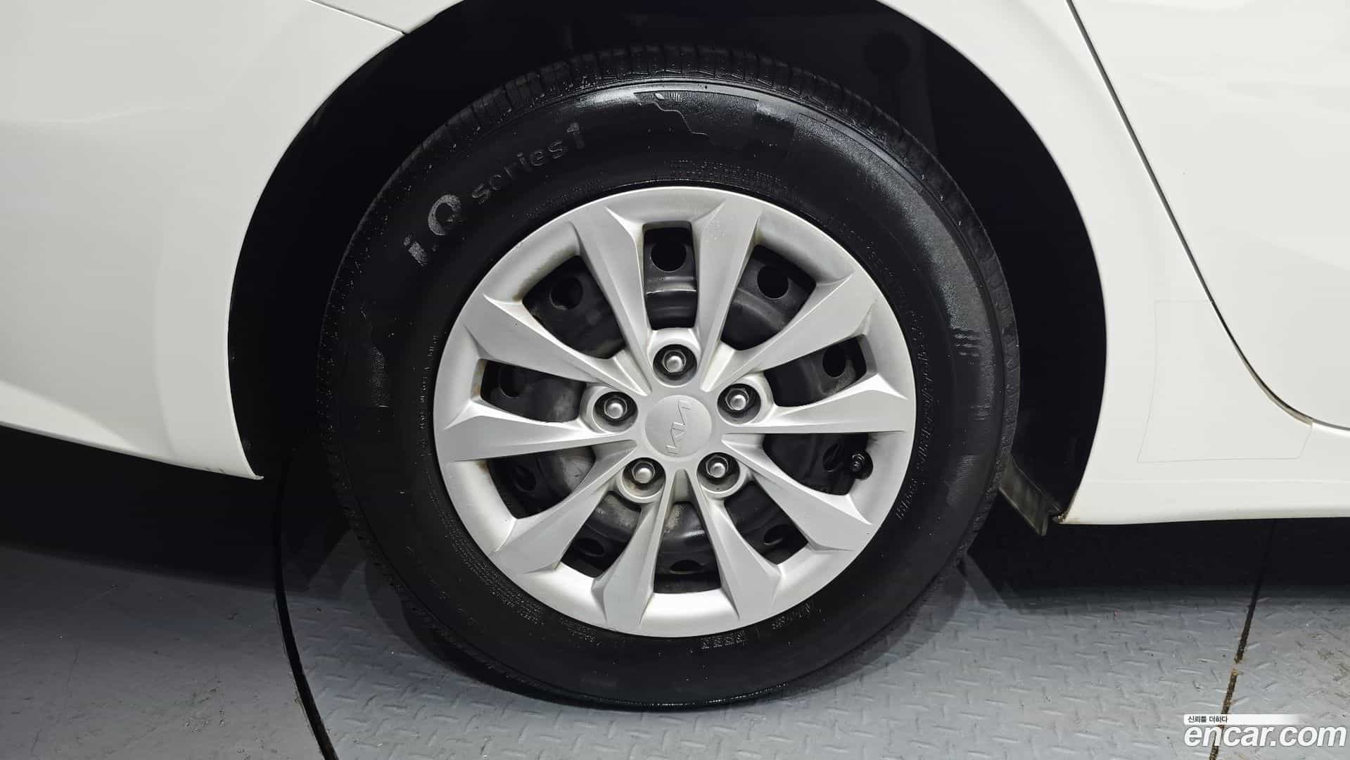 K3 Kia 2022.2-OUTER-005