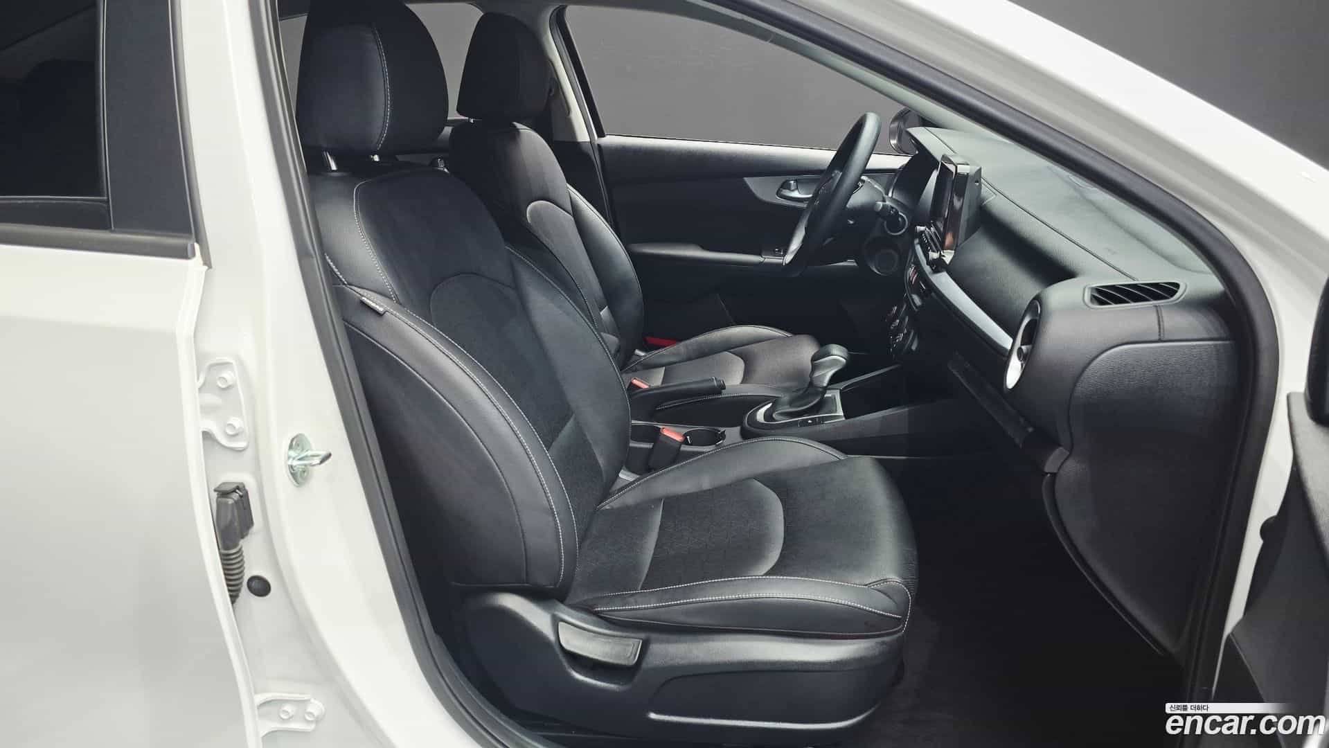 K3 Kia 2022.2-OPTION-016