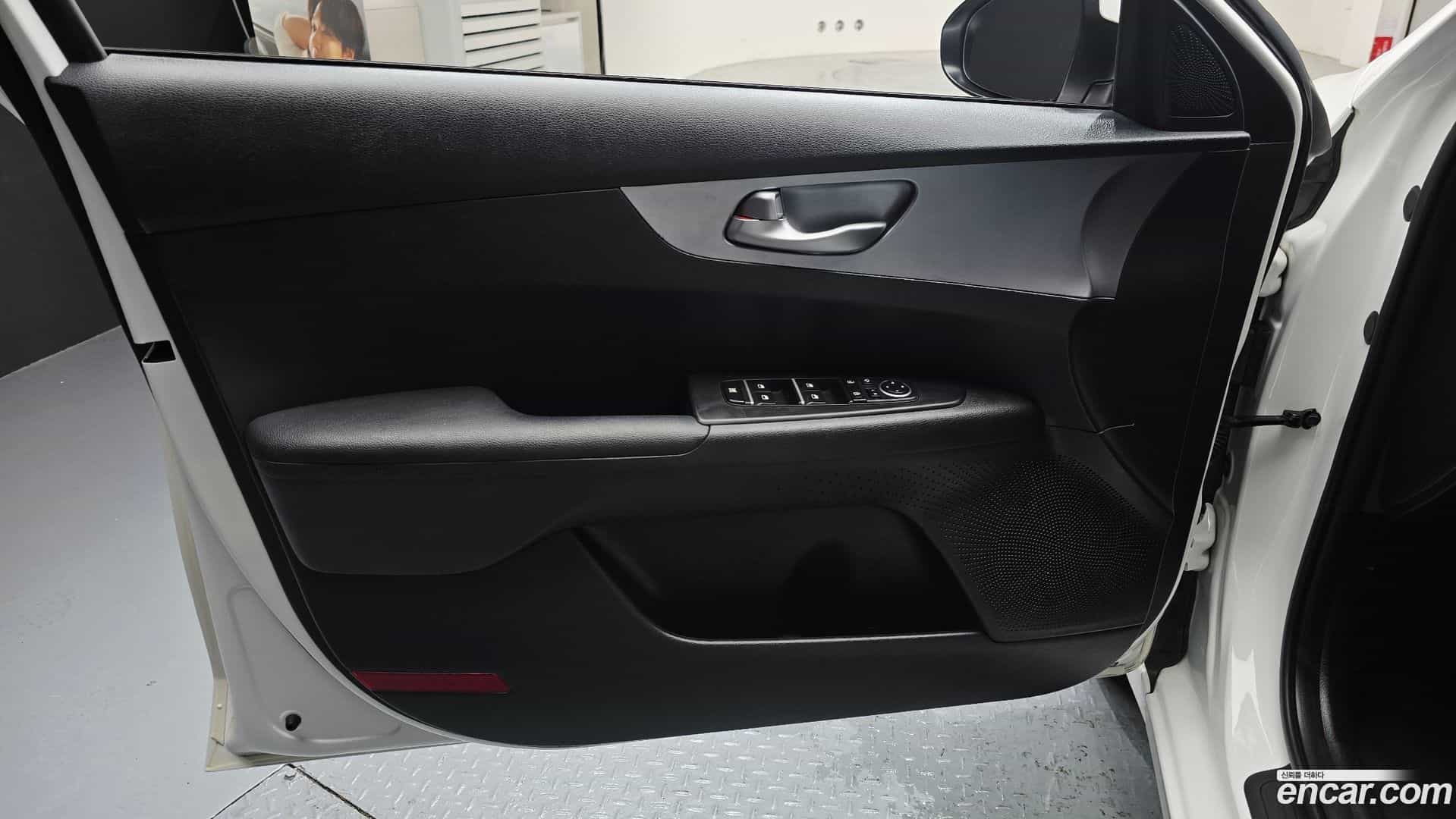 K3 Kia 2022.2-INNER-034