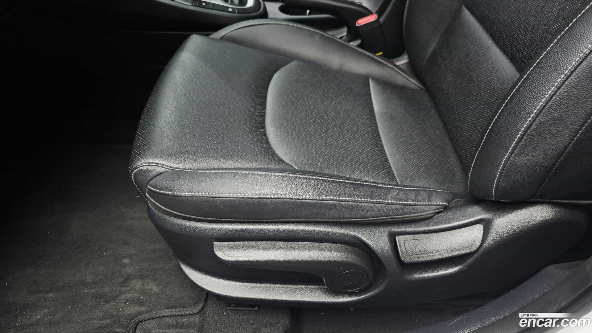 K3 Kia 2022.2-OPTION-044