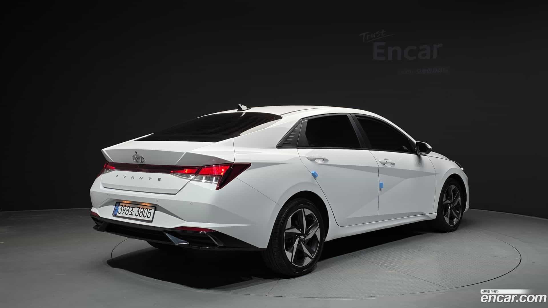 AVANTE Hyundai 2021.4-OUTER-002