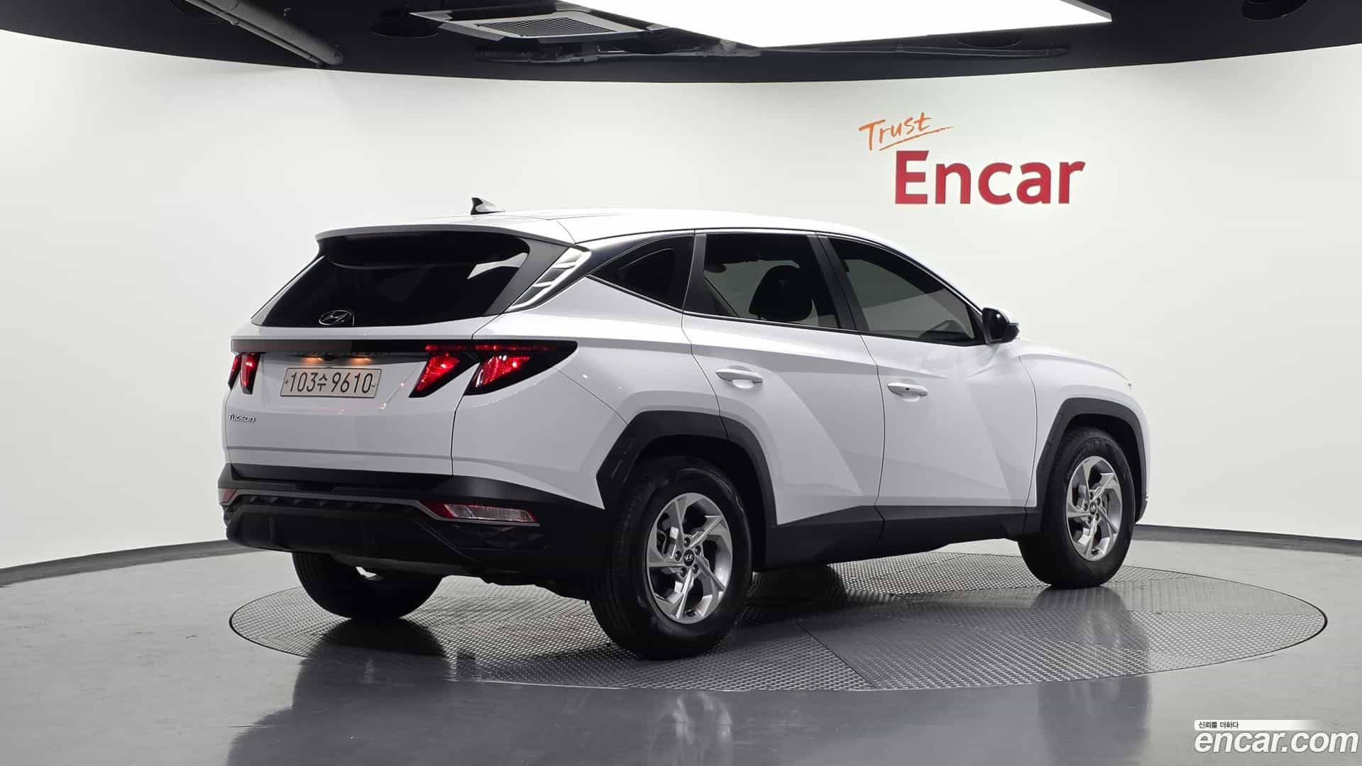 Tucson Hyundai 2022.5-OUTER-002