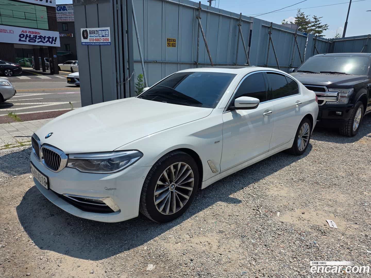 5-Series BMW 2018.8-OUTER-002