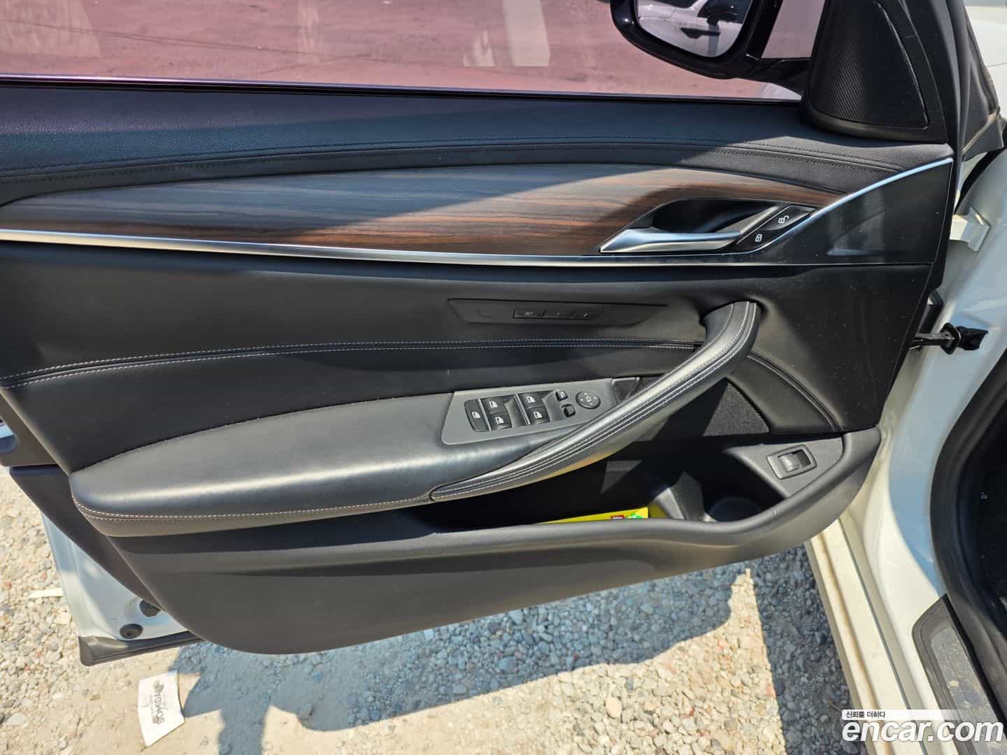 5-Series BMW 2018.8-OUTER-004