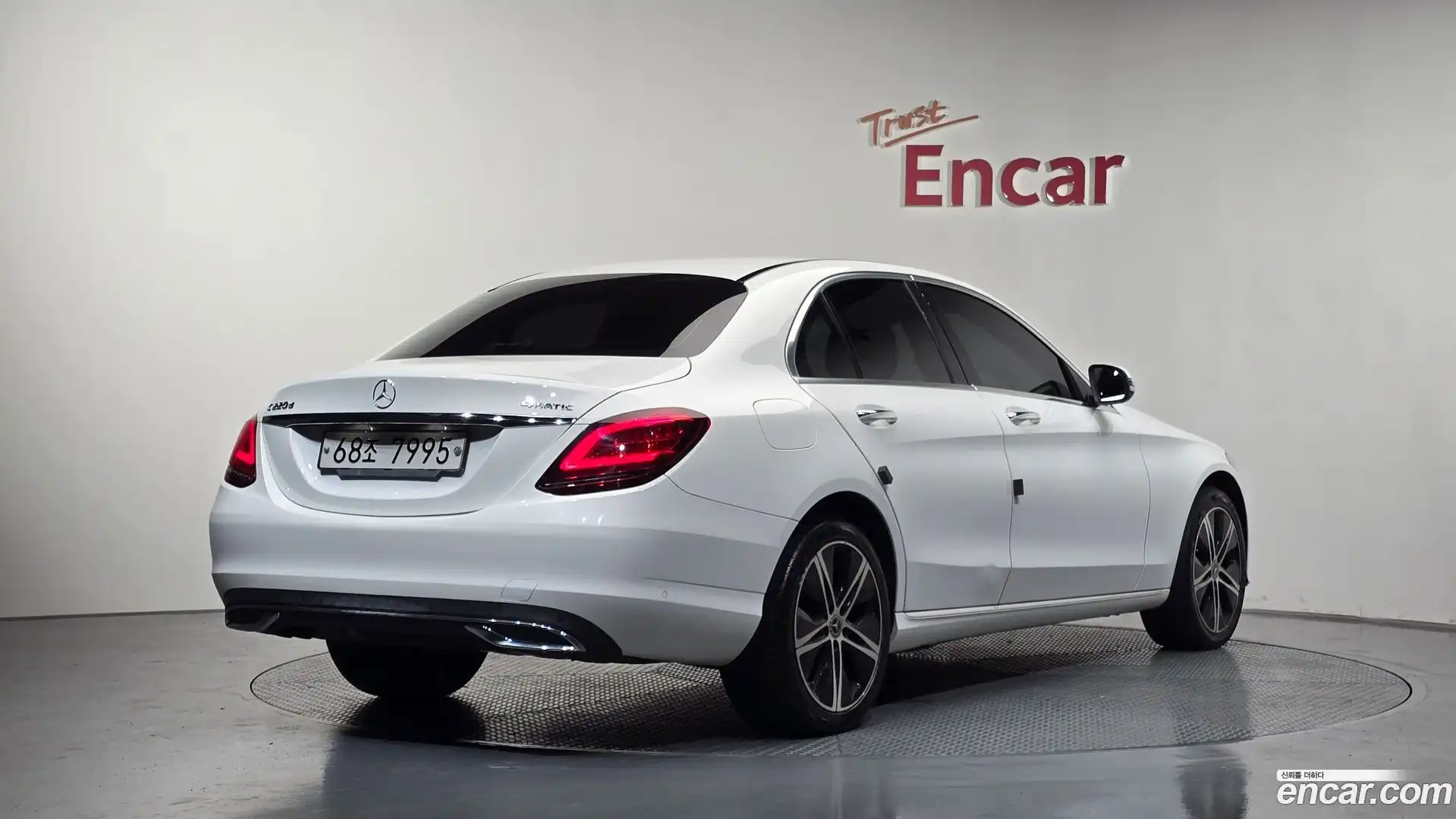 C-Class Mercedes-Benz 2019.5-OUTER-002