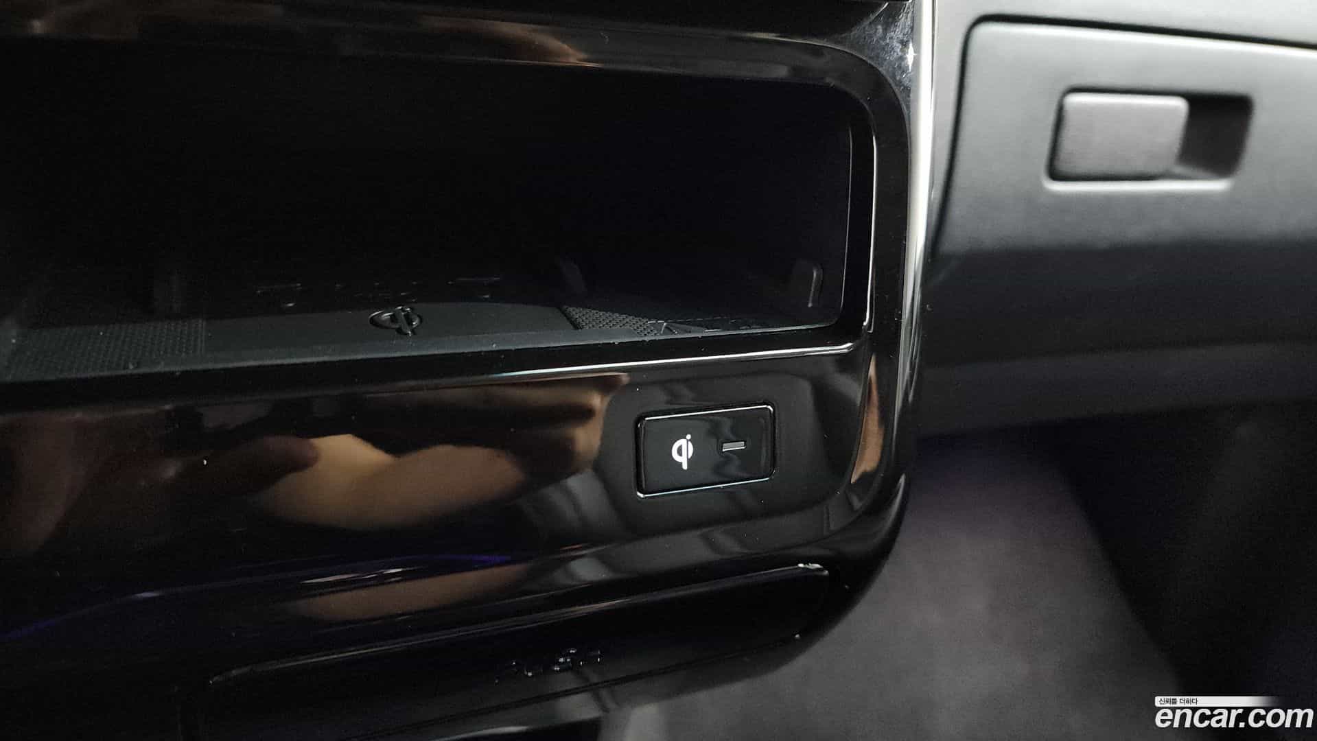 Staria Hyundai 2025.4-OPTION-044
