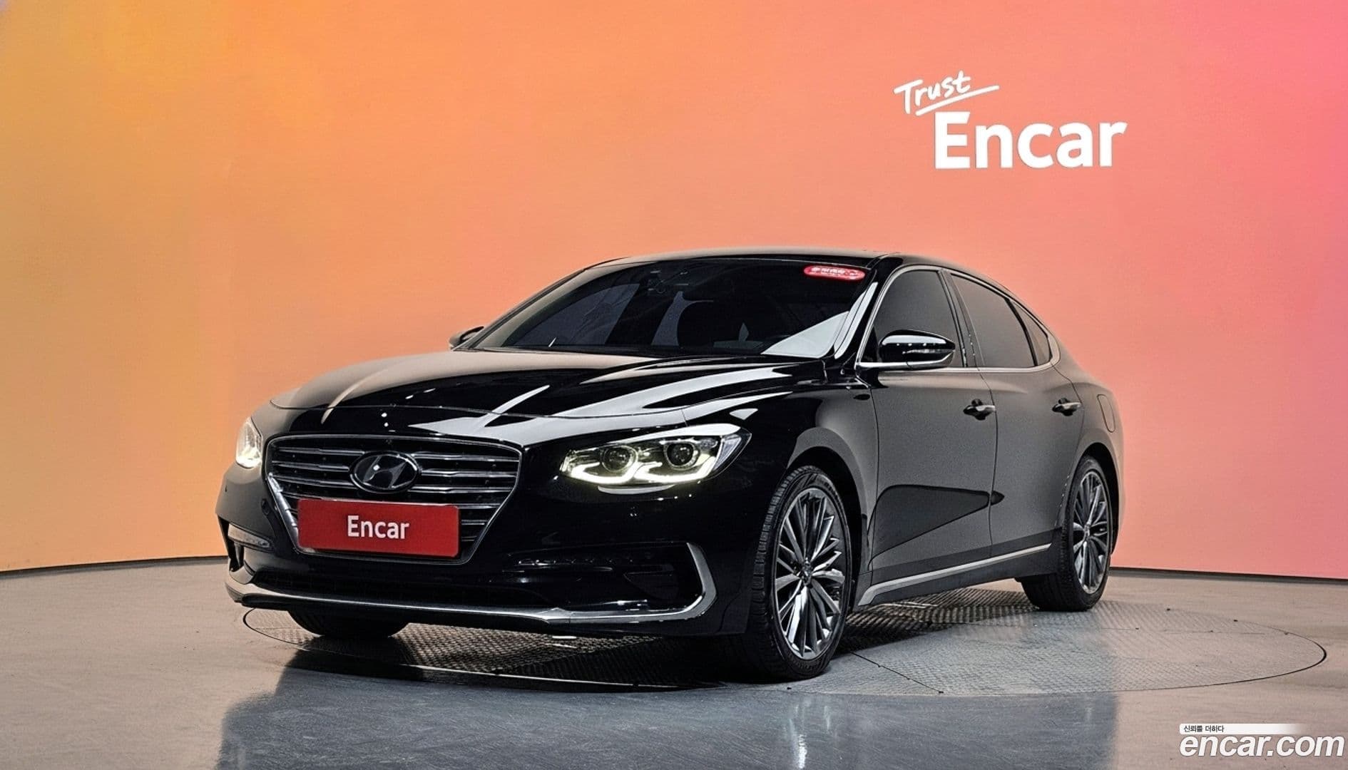 Main__Slider__Photo:Grandeur Hyundai 2019.5-0