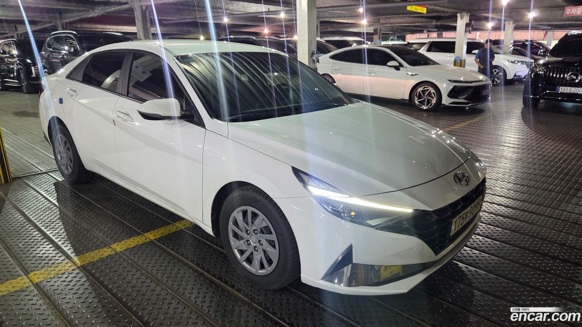 Main__Slider__Photo:AVANTE Hyundai 2021.1-0
