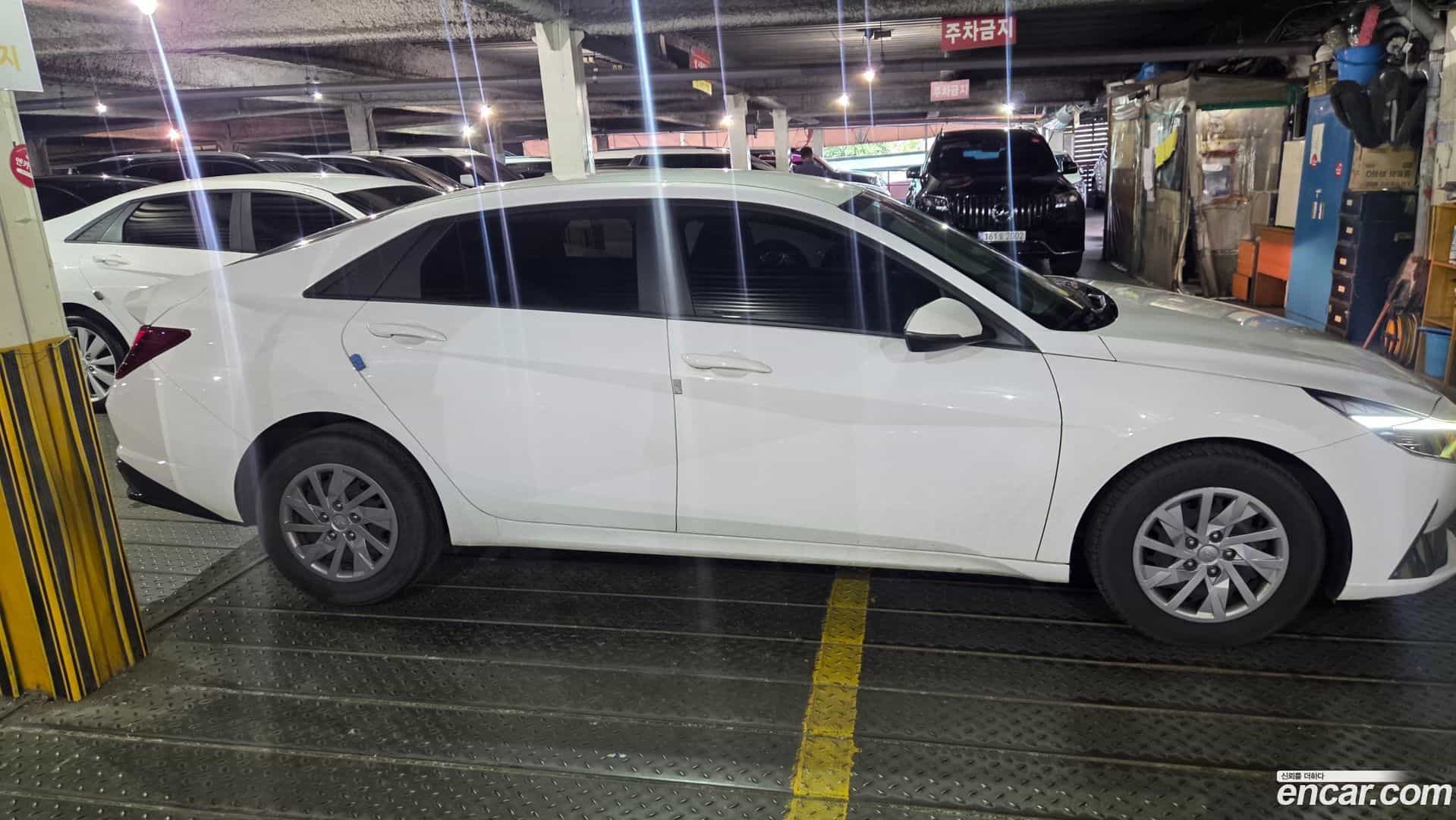 AVANTE Hyundai 2021.1-OUTER-003