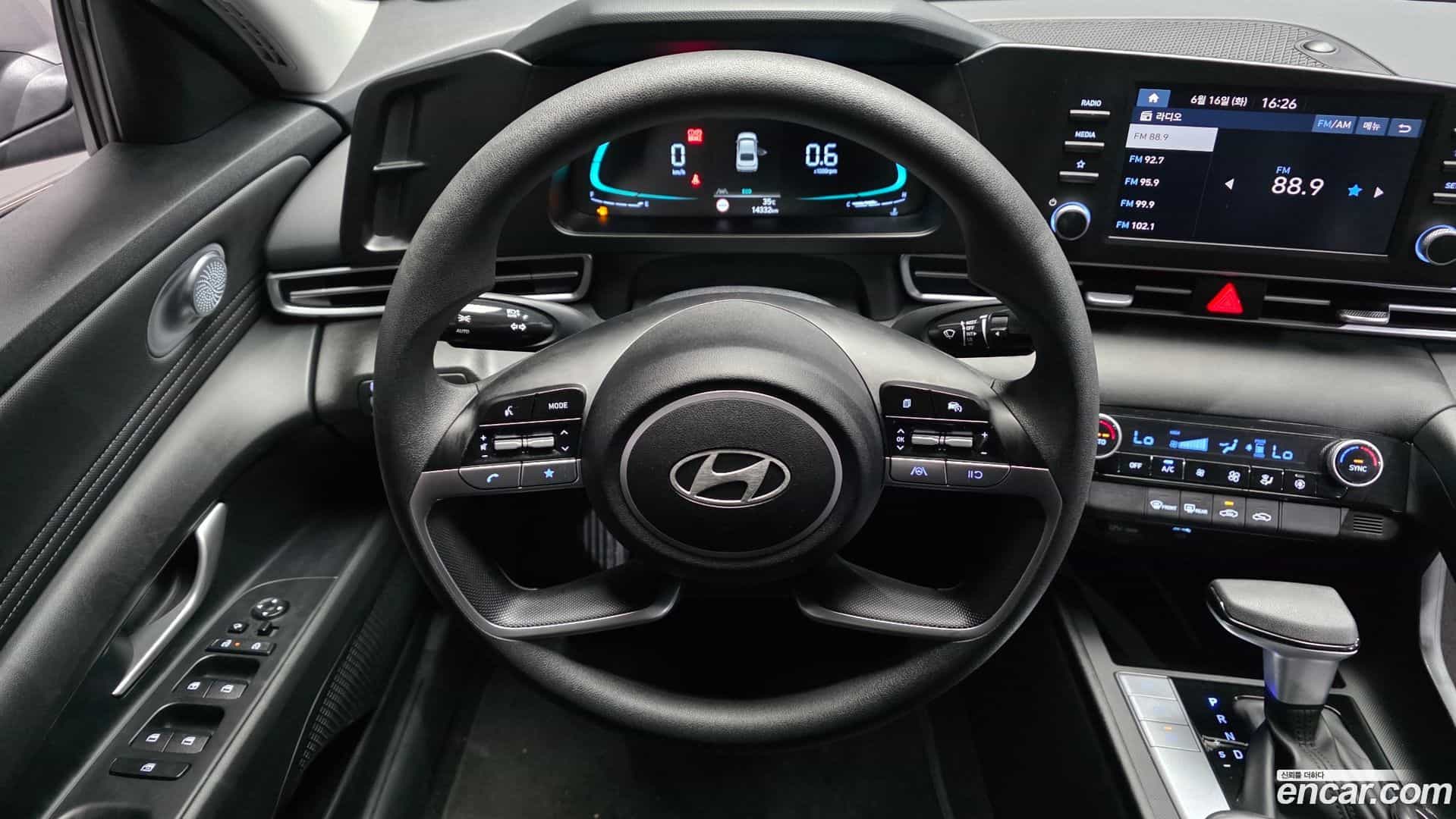 AVANTE Hyundai 2023.5-OPTION-017
