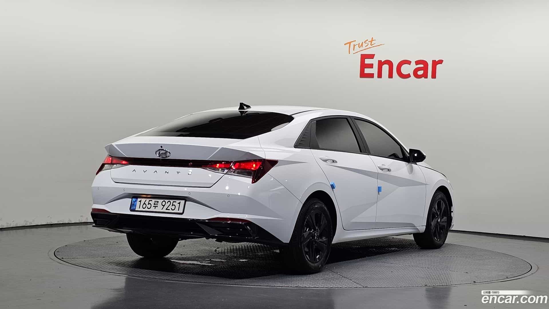 AVANTE Hyundai 2022.7-OUTER-002