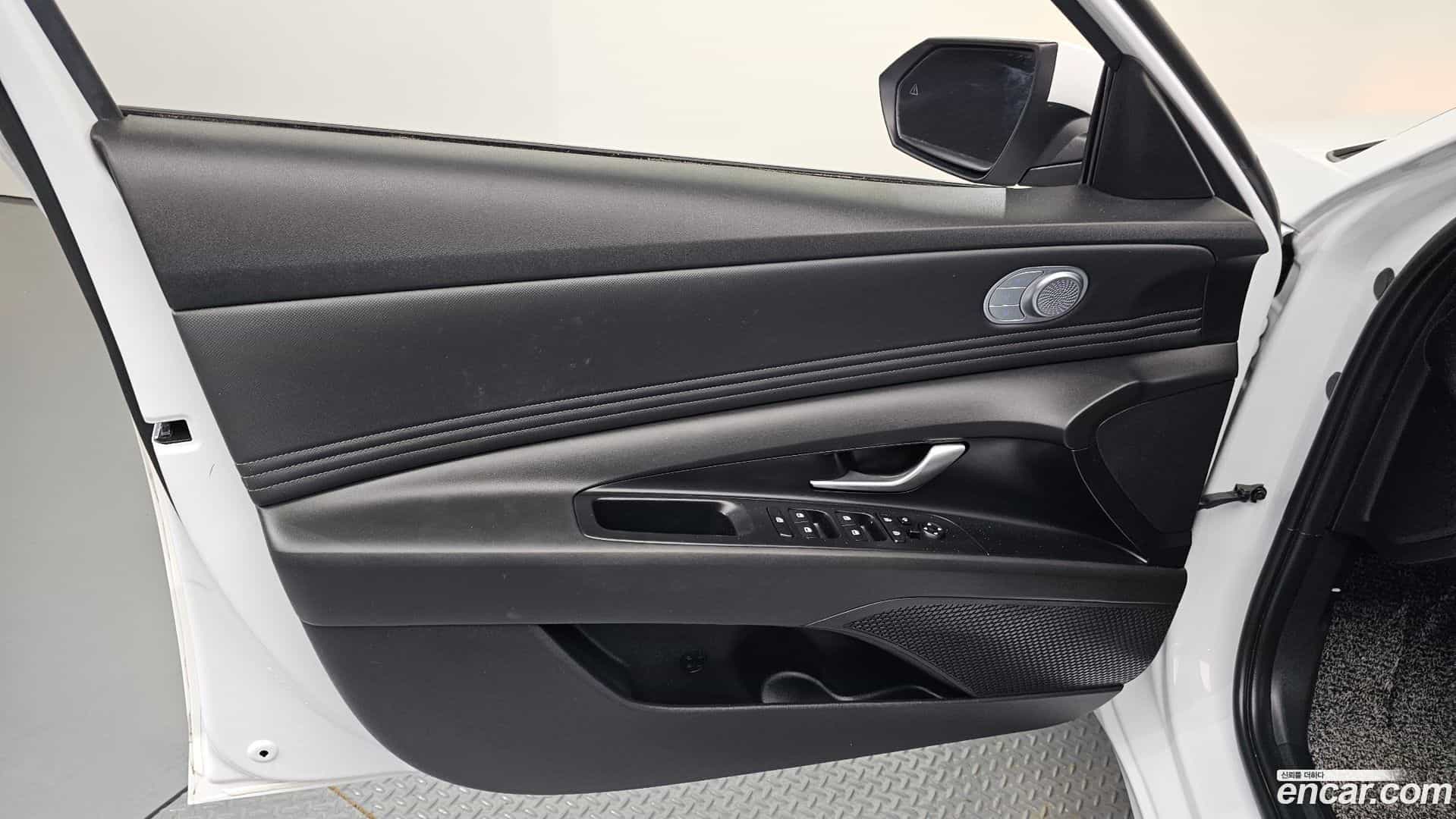 AVANTE Hyundai 2022.7-INNER-034