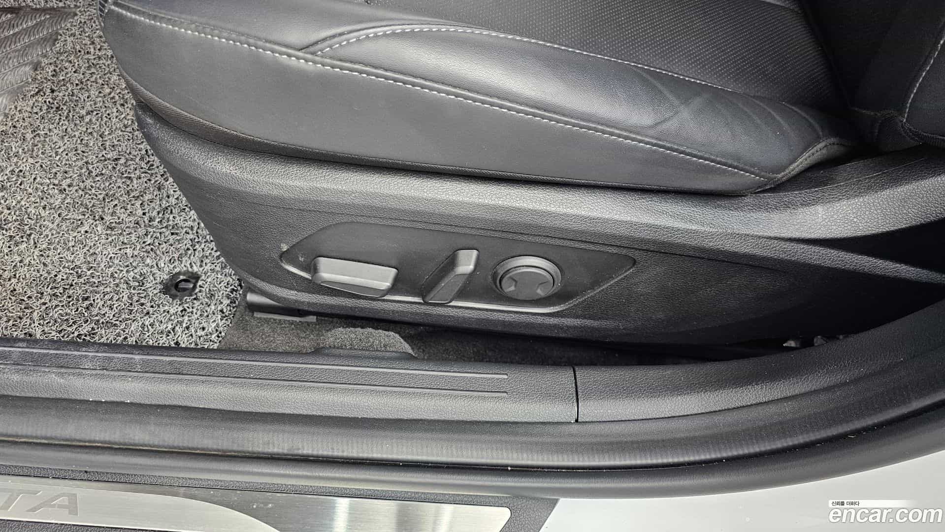 Sonata Hyundai 2022.5-OPTION-044