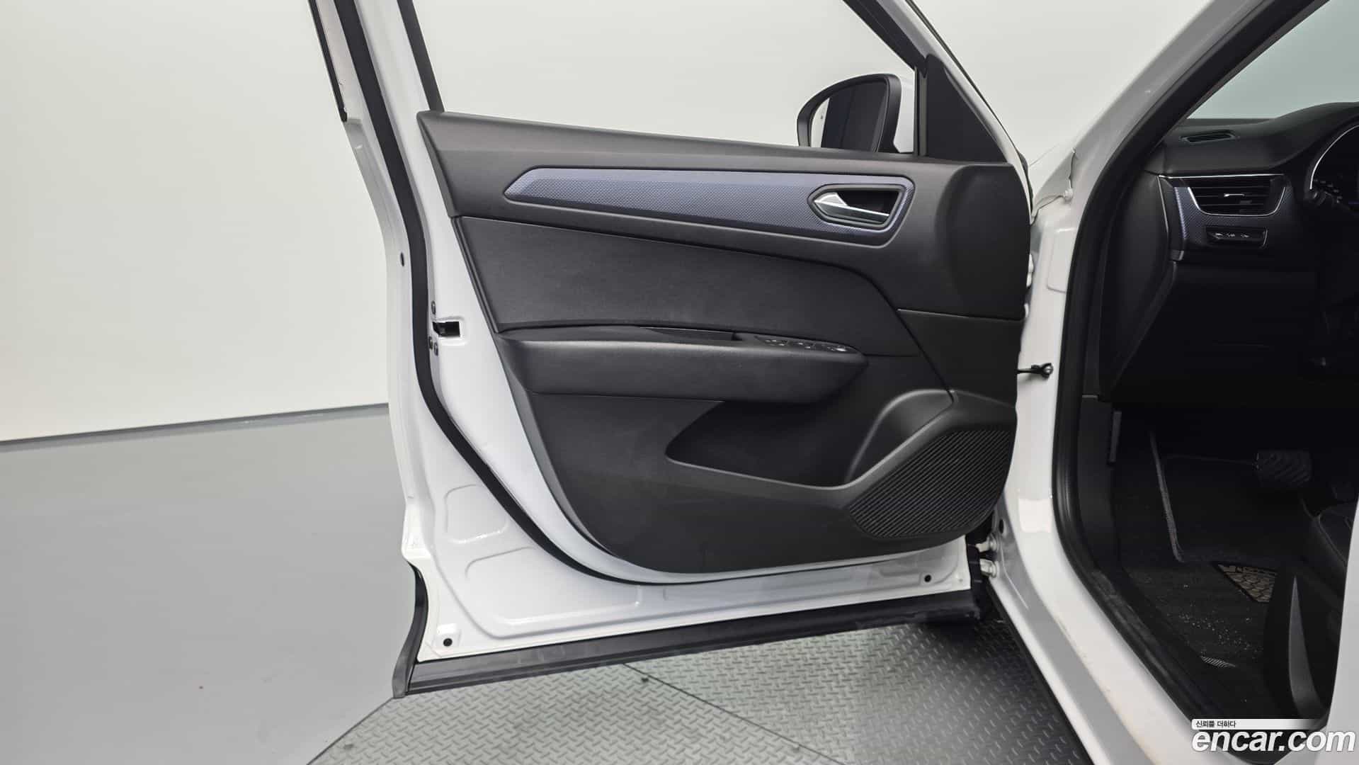 XM3 Renault Korea 2020.3-INNER-034