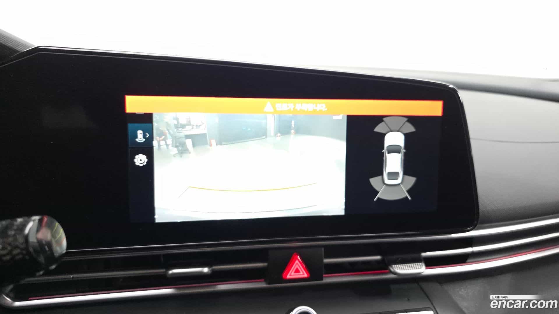 AVANTE Hyundai 2021.3-OPTION-019