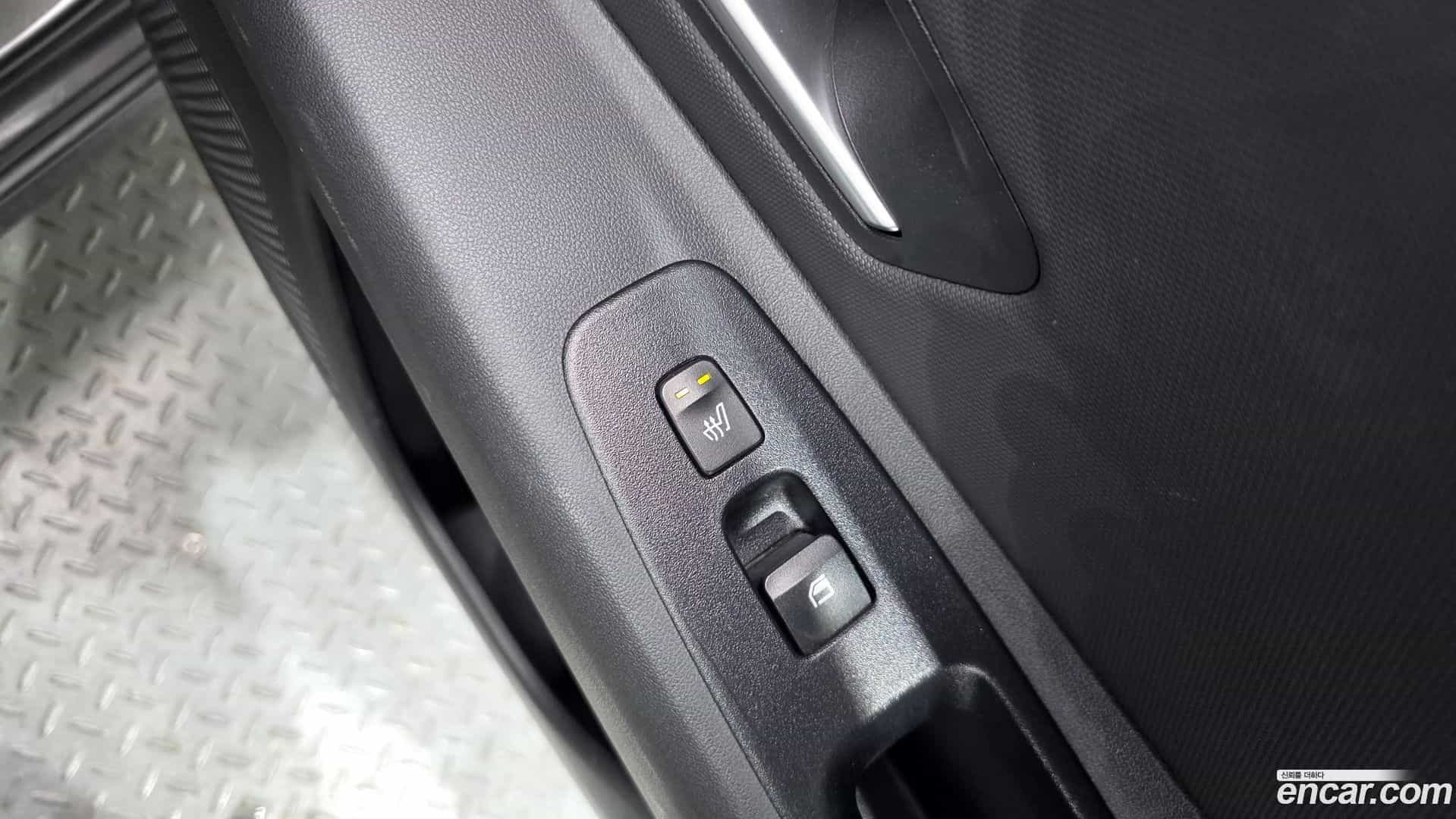 AVANTE Hyundai 2021.3-OPTION-023