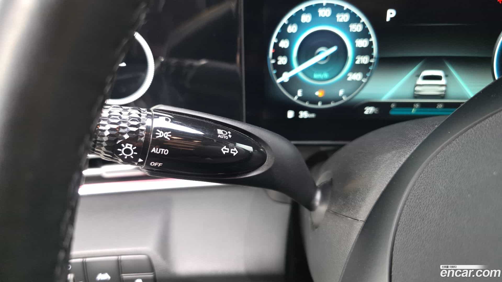 AVANTE Hyundai 2021.3-OPTION-043