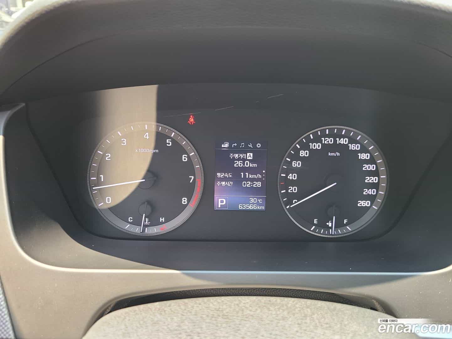 Sonata Hyundai 2015.5-OPTION-024