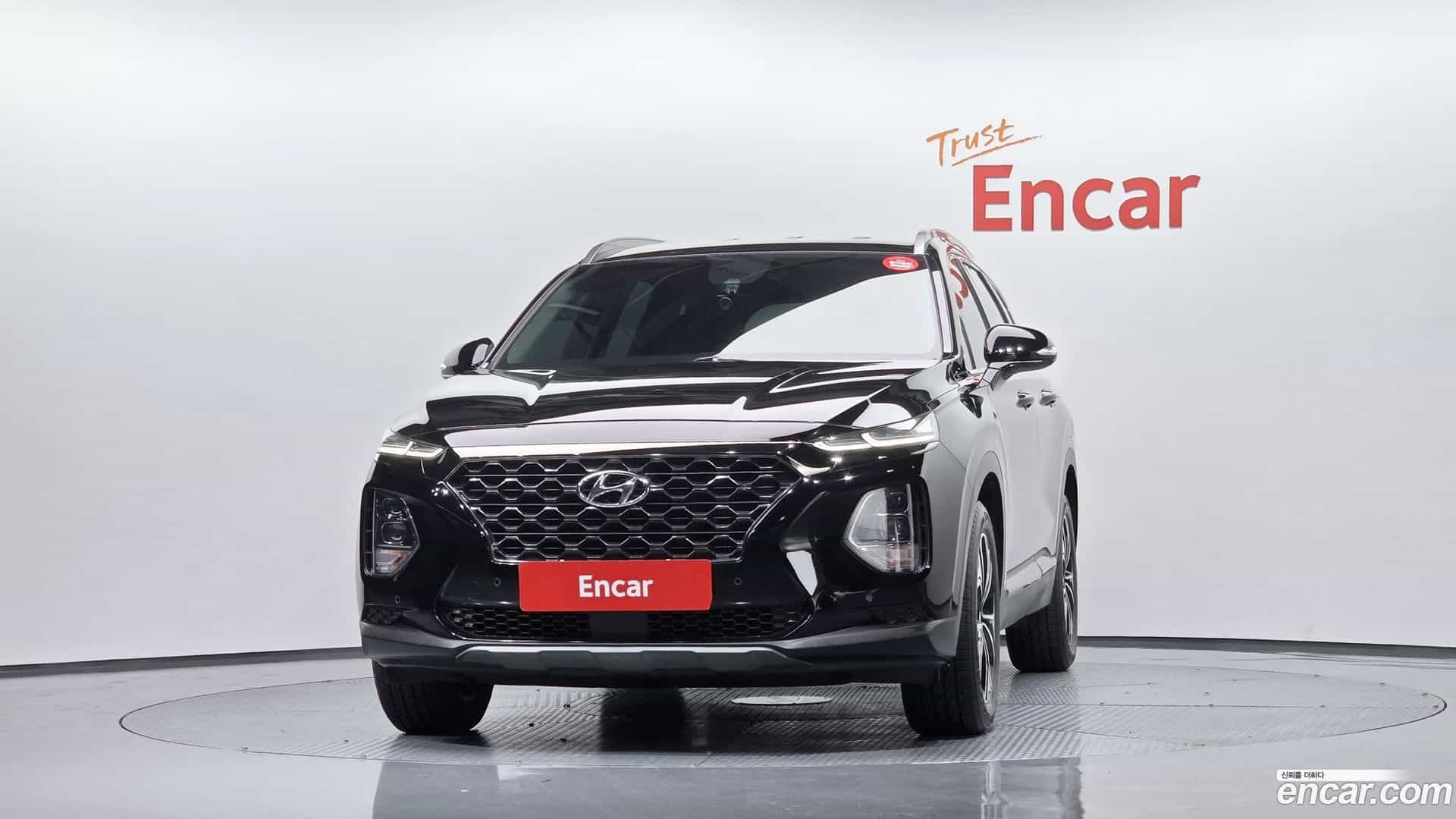 Santafe Hyundai 2018.8-OUTER-003