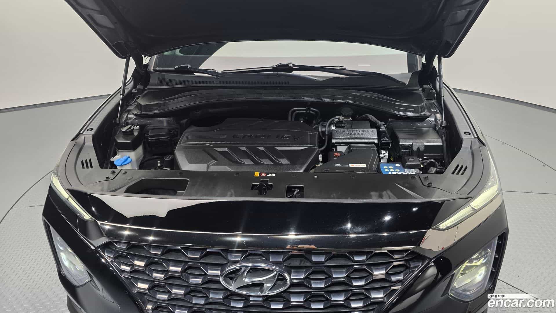 Santafe Hyundai 2018.8-OUTER-006
