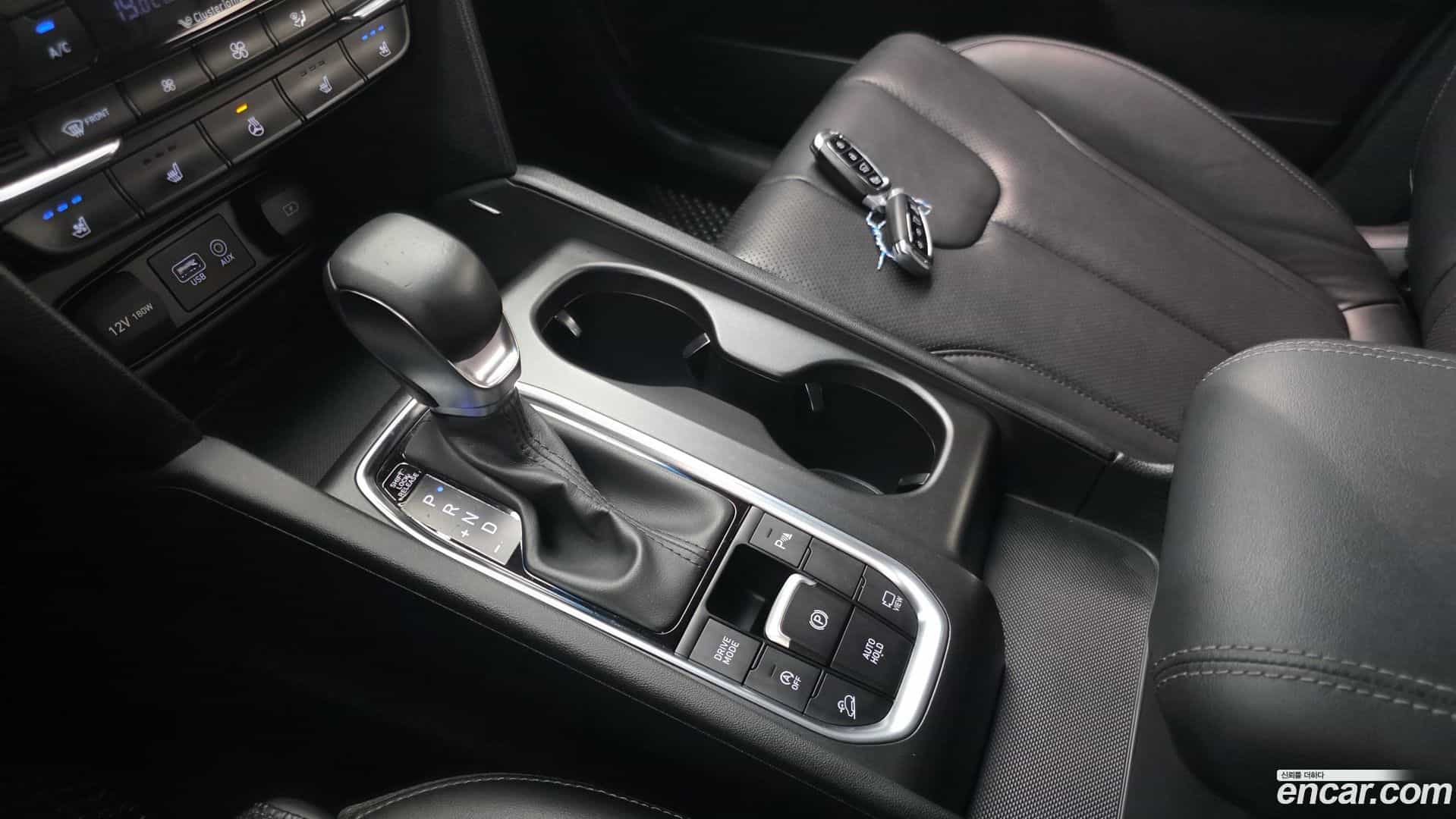 Santafe Hyundai 2018.8-INNER-009