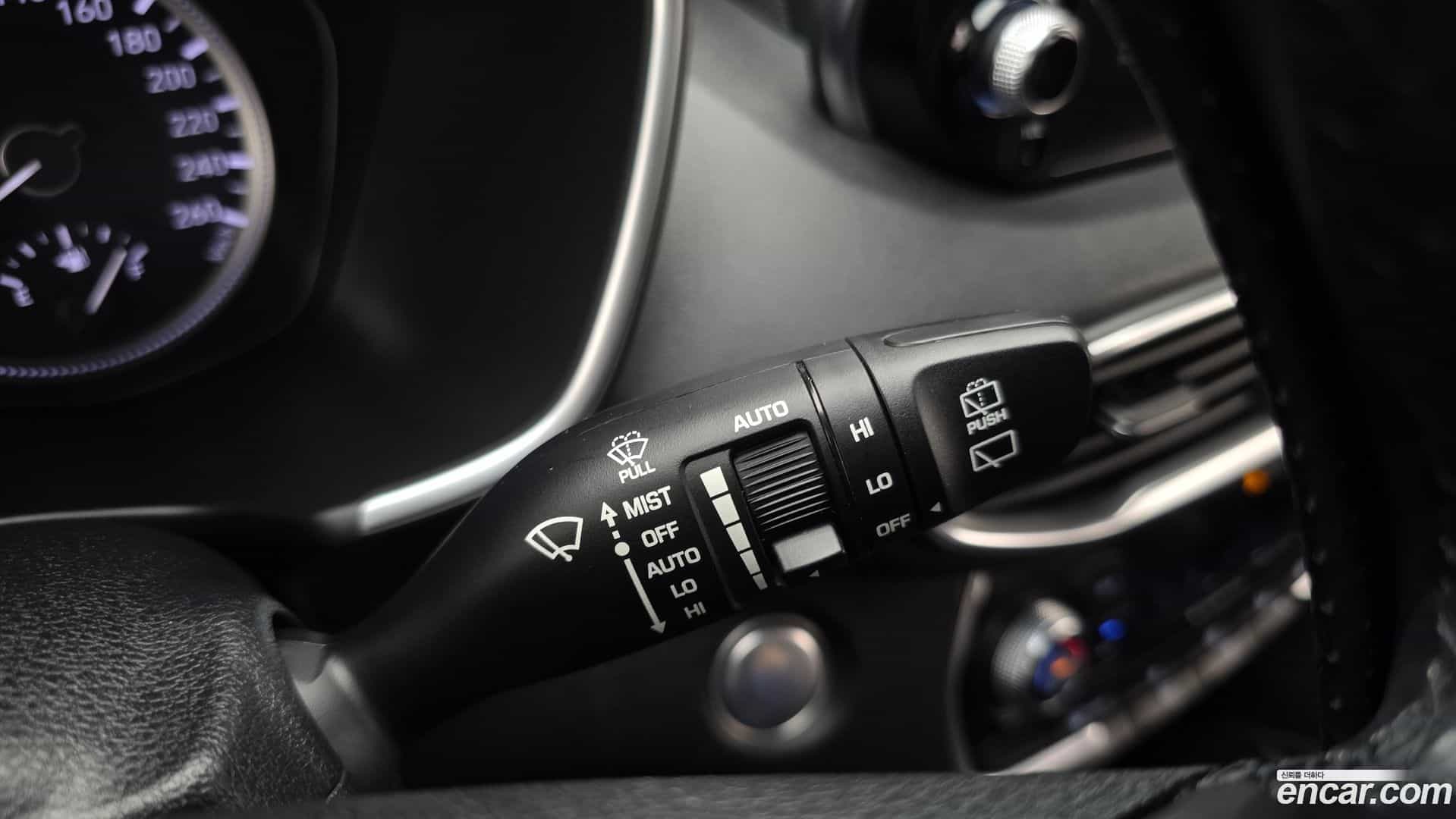 Santafe Hyundai 2018.8-OPTION-022