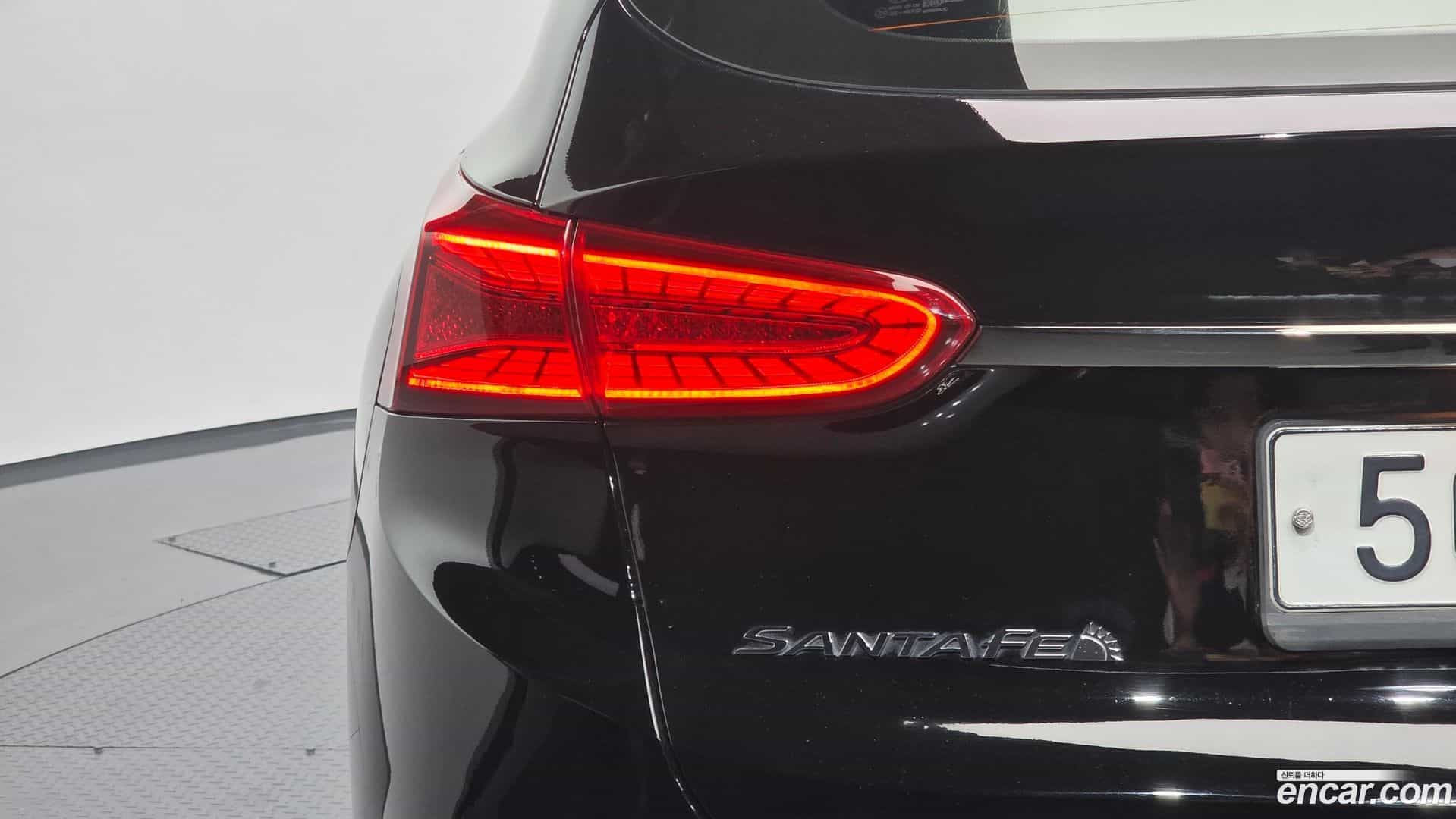 Santafe Hyundai 2018.8-OUTER-033