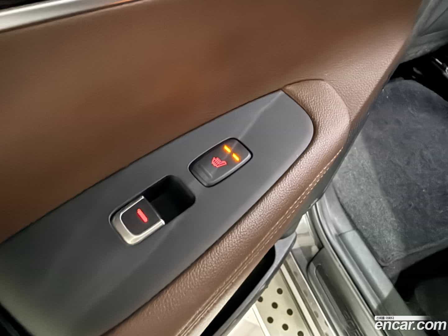 Sorento Kia 2016.5-OPTION-016