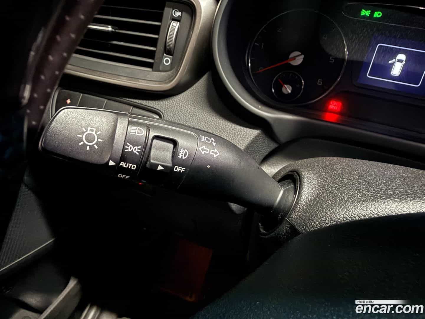 Sorento Kia 2016.5-OPTION-020