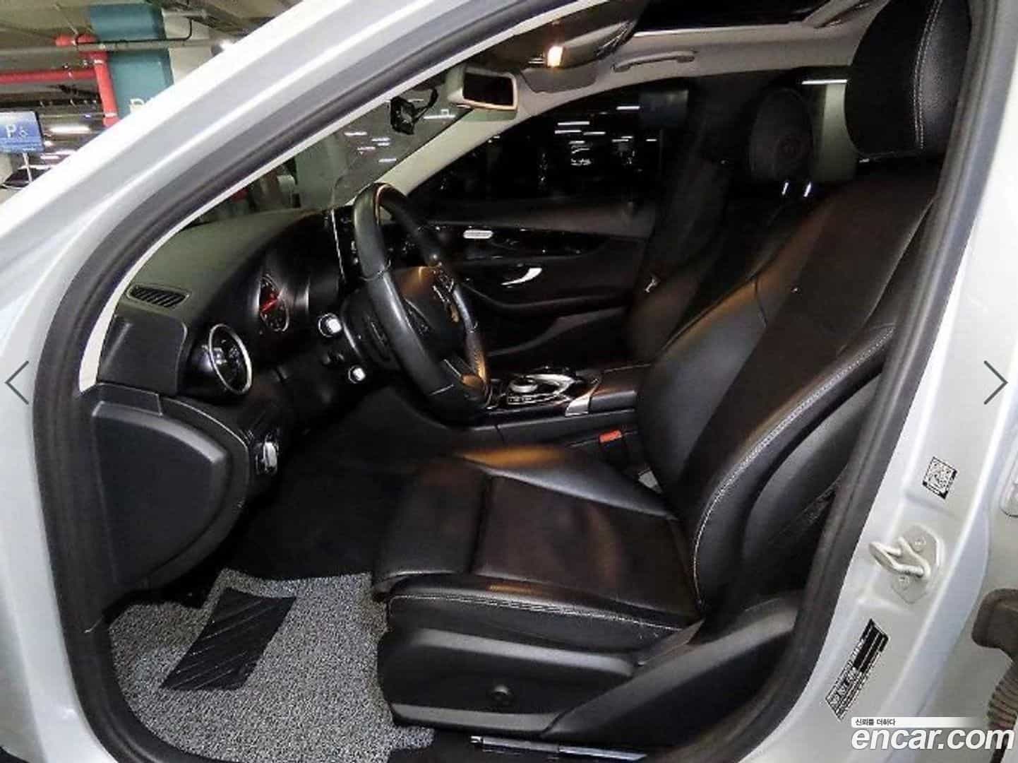 C-Class Mercedes-Benz 2016.0-OUTER-006