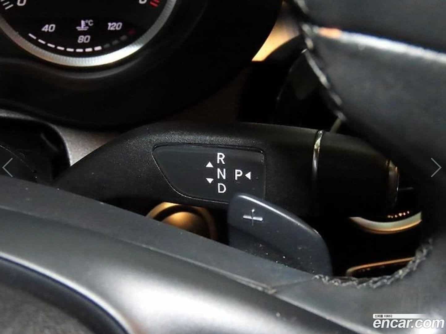C-Class Mercedes-Benz 2016.0-OPTION-016
