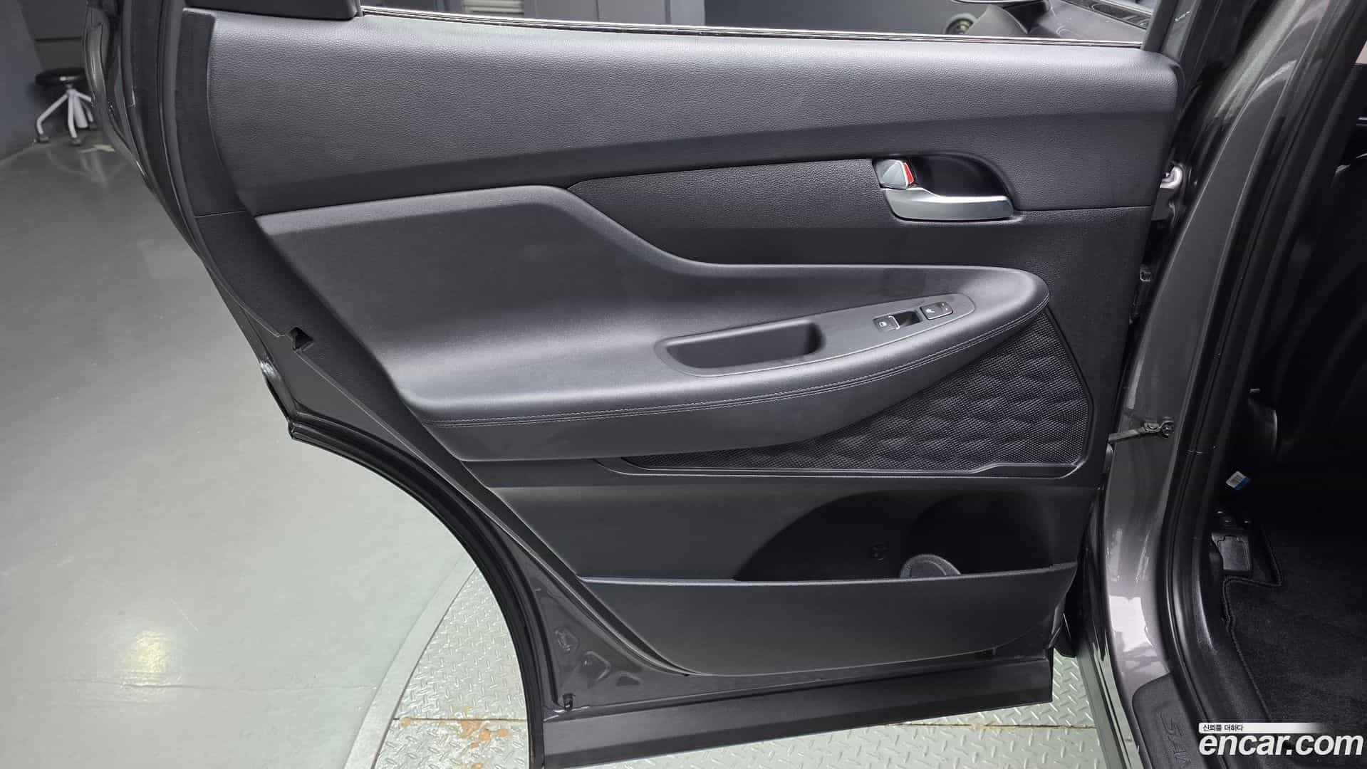 Santafe Hyundai 2019.4-INNER-035