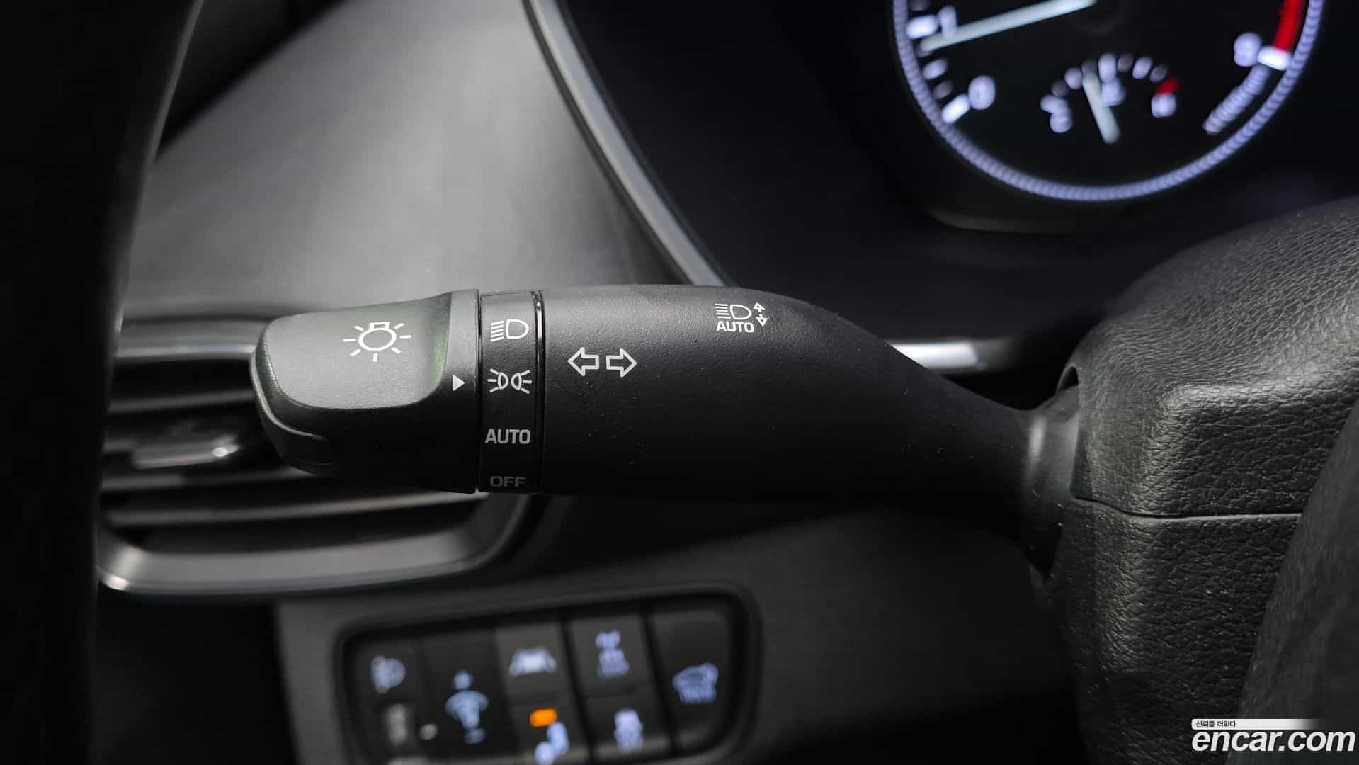 Santafe Hyundai 2019.4-OPTION-043