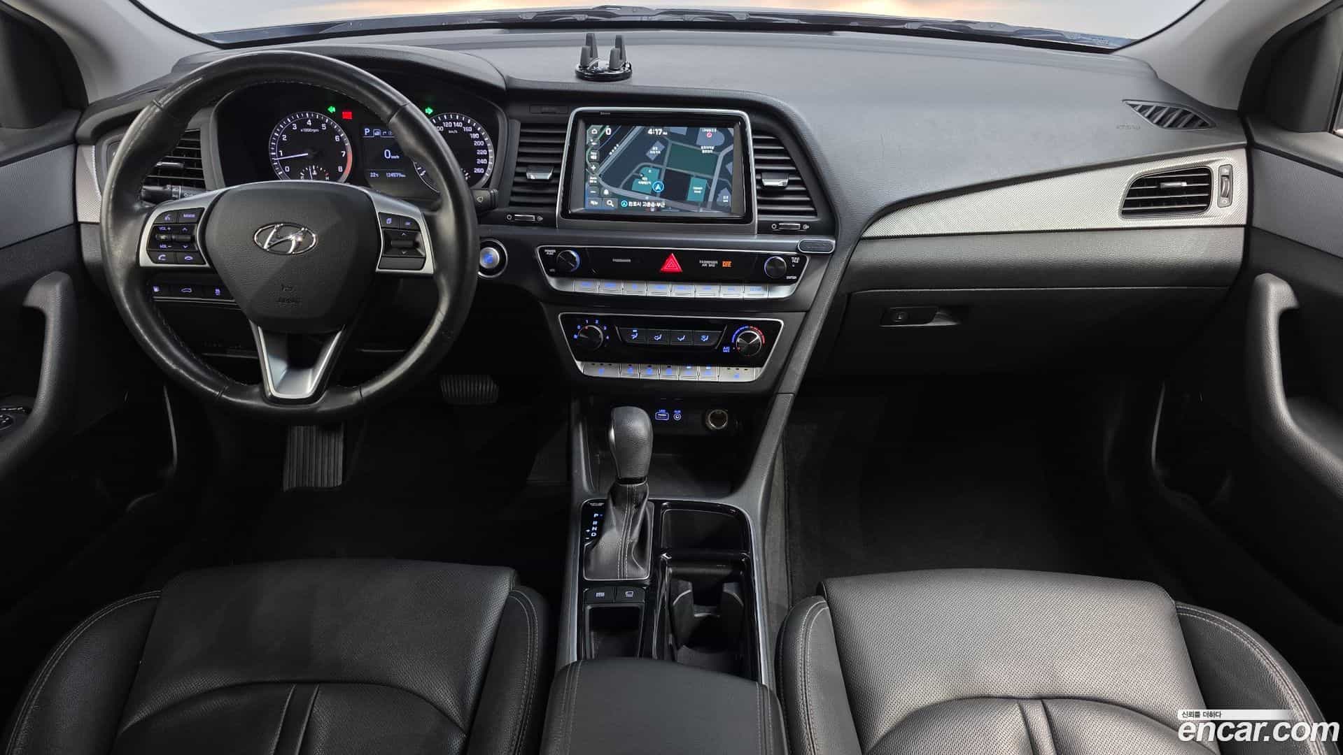 Sonata Hyundai 2018.6-INNER-007