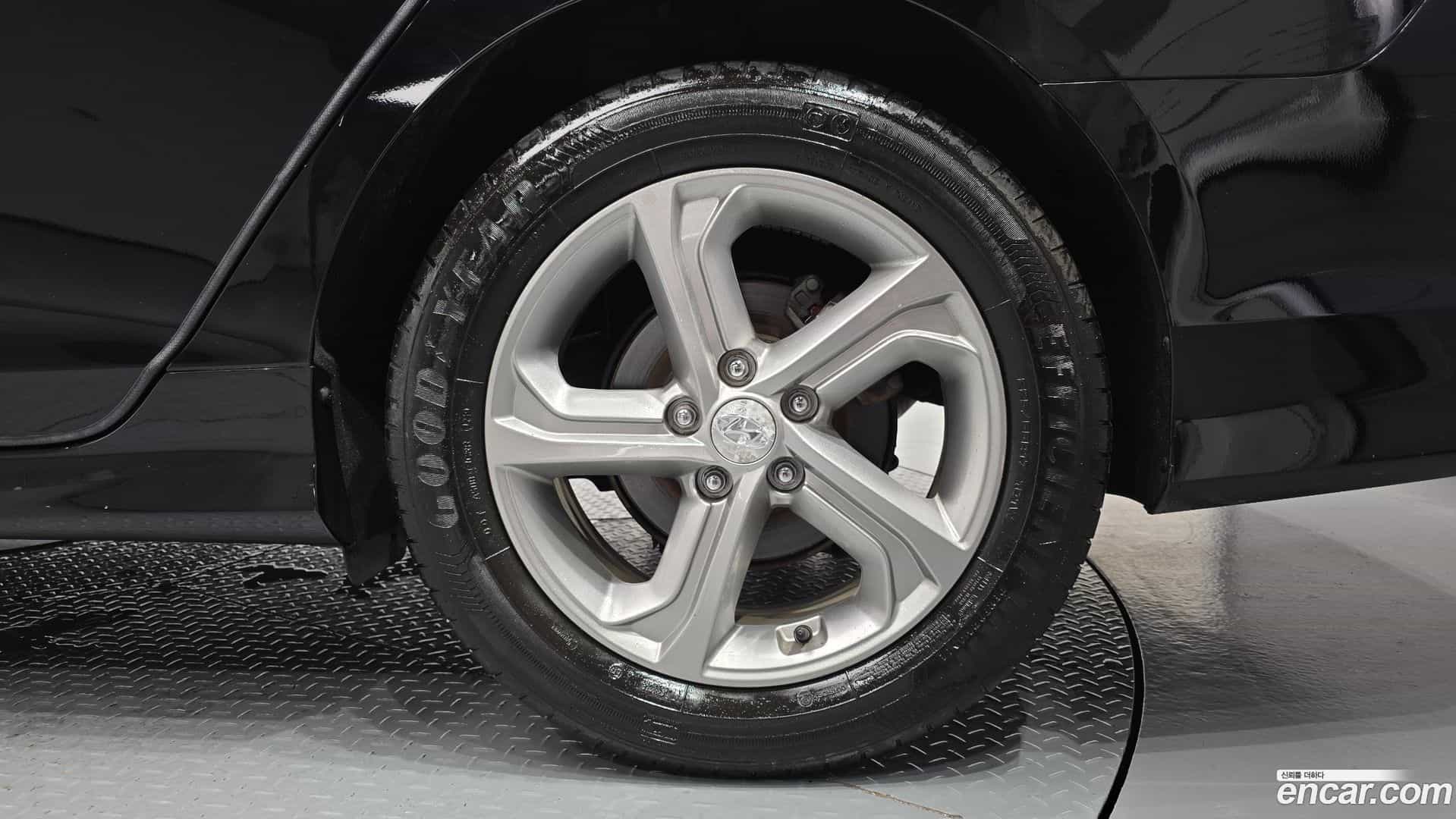 Sonata Hyundai 2018.6-OUTER-031